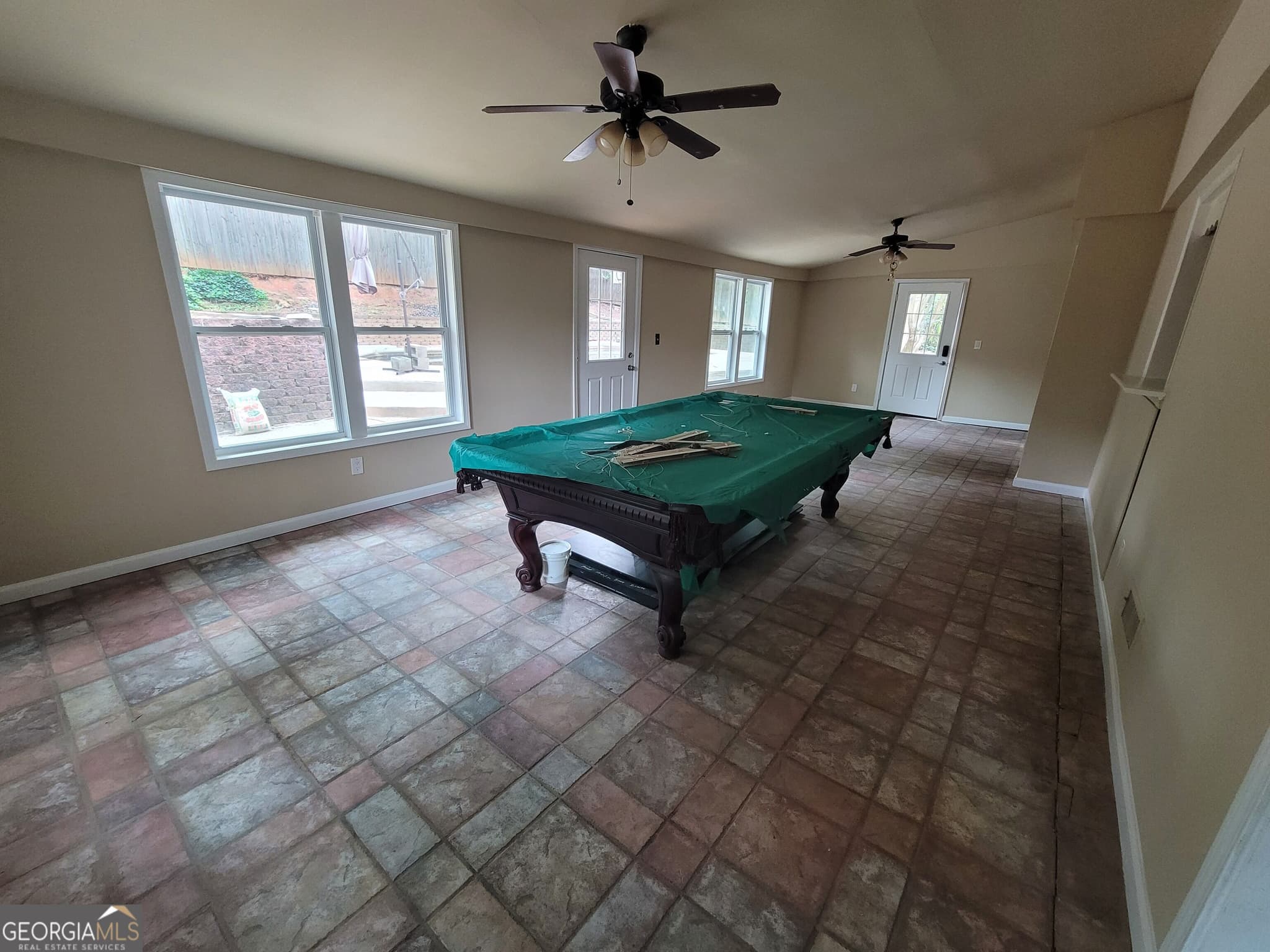 5 bedroom, 2.5 bathroom, 3,854 sq ft single family residence for sale at 538 Cole Drive, Lilburn, GA 30047 — photo 5