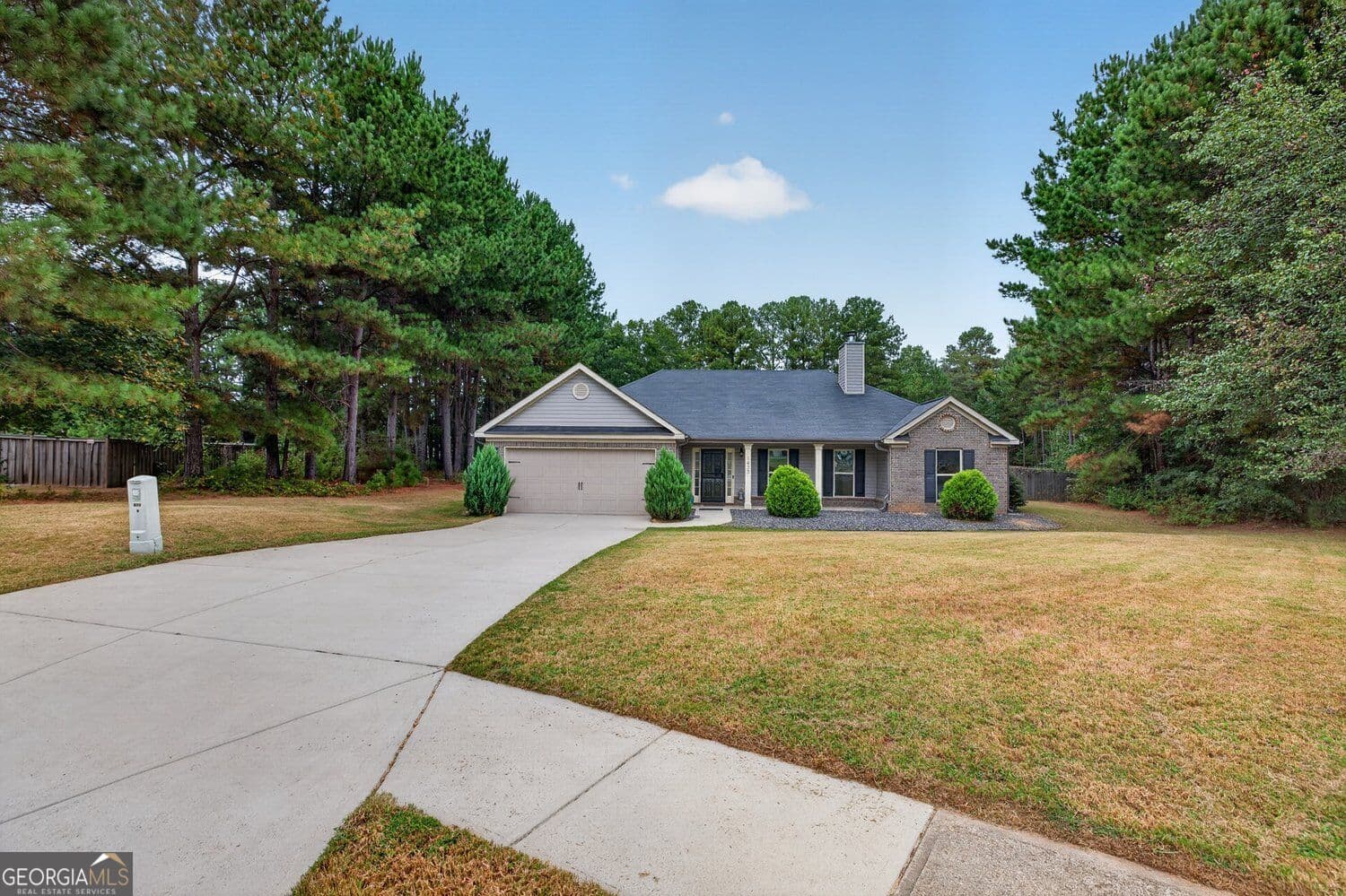 4 bedroom, 3 bathroom, 2,232 sq ft single family residence for sale at 1433 Palmer Drive, Monroe, GA 30656 — photo 3