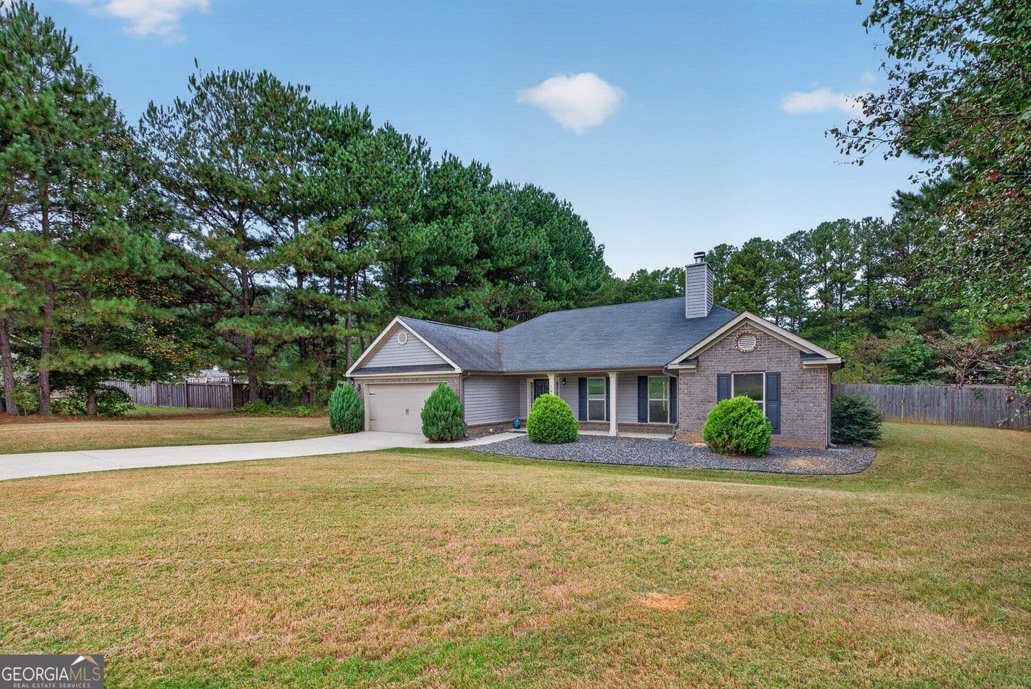4 bedroom, 3 bathroom, 2,232 sq ft single family residence for sale at 1433 Palmer Drive, Monroe, GA 30656 — photo 5
