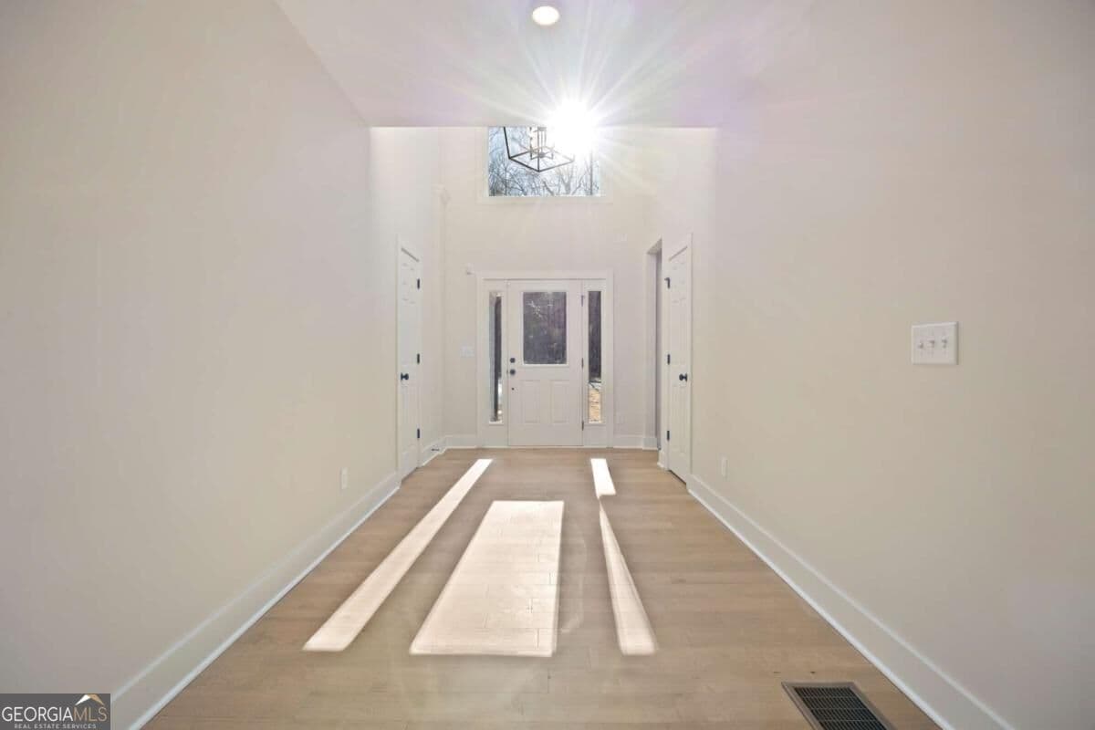 3 bedroom, 2.5 bathroom, 2,000 sq ft single family residence for sale at 360 Ansley Drive, Athens, GA 30605 — photo 2