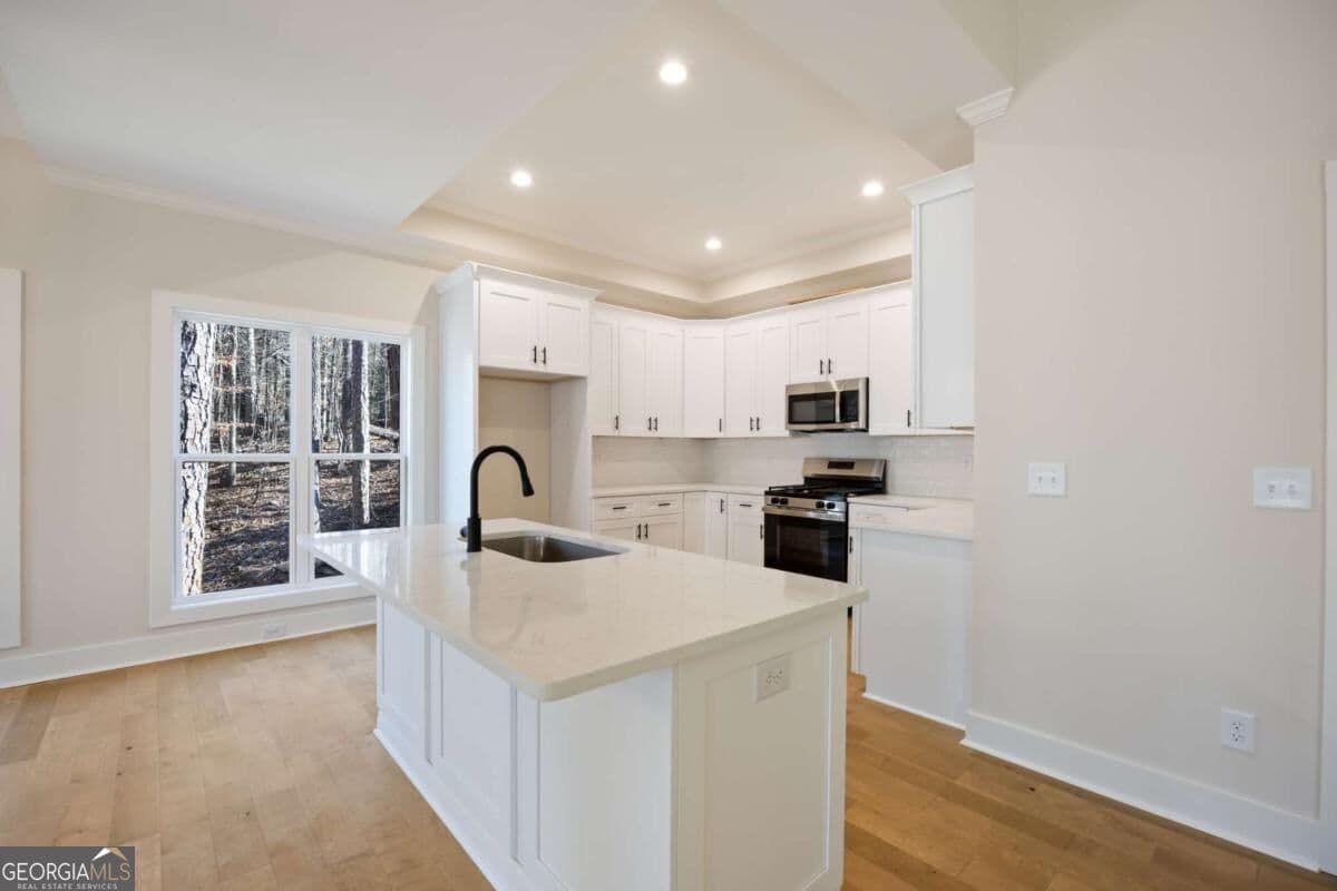 3 bedroom, 2.5 bathroom, 2,000 sq ft single family residence for sale at 360 Ansley Drive, Athens, GA 30605 — photo 7