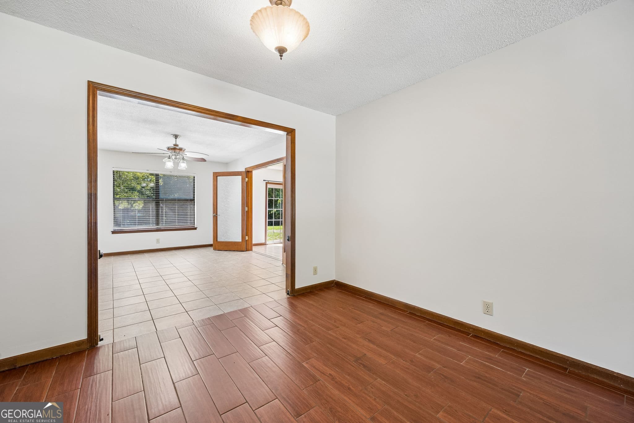 3 bedroom, 2 bathroom, 1,752 sq ft single family residence under contract at 401 Powder Horn Road, St. Marys, GA 31558 — photo 9