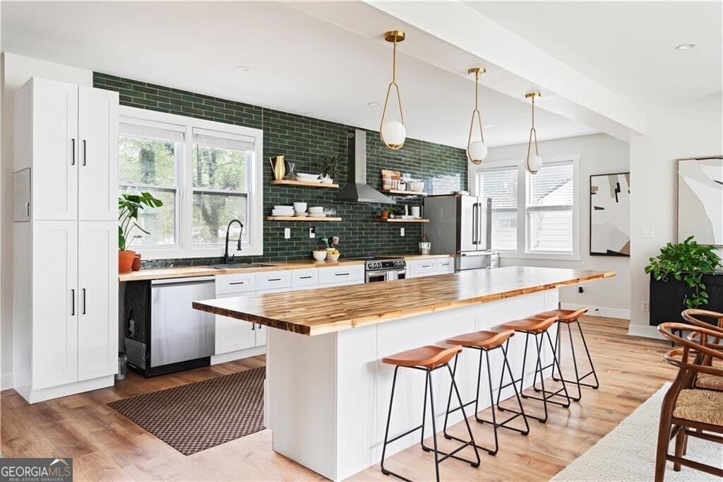 4 bedroom, 3 bathroom, 2,190 sq ft single family residence for rent at 1291 Avon Avenue, Atlanta, GA 30310 for $3,400 a month — photo 3