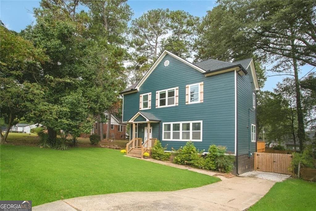 4 bedroom, 3 bathroom, 2,190 sq ft single family residence for rent at 1291 Avon Avenue, Atlanta, GA 30310 for $3,400 a month — photo 1 of 38