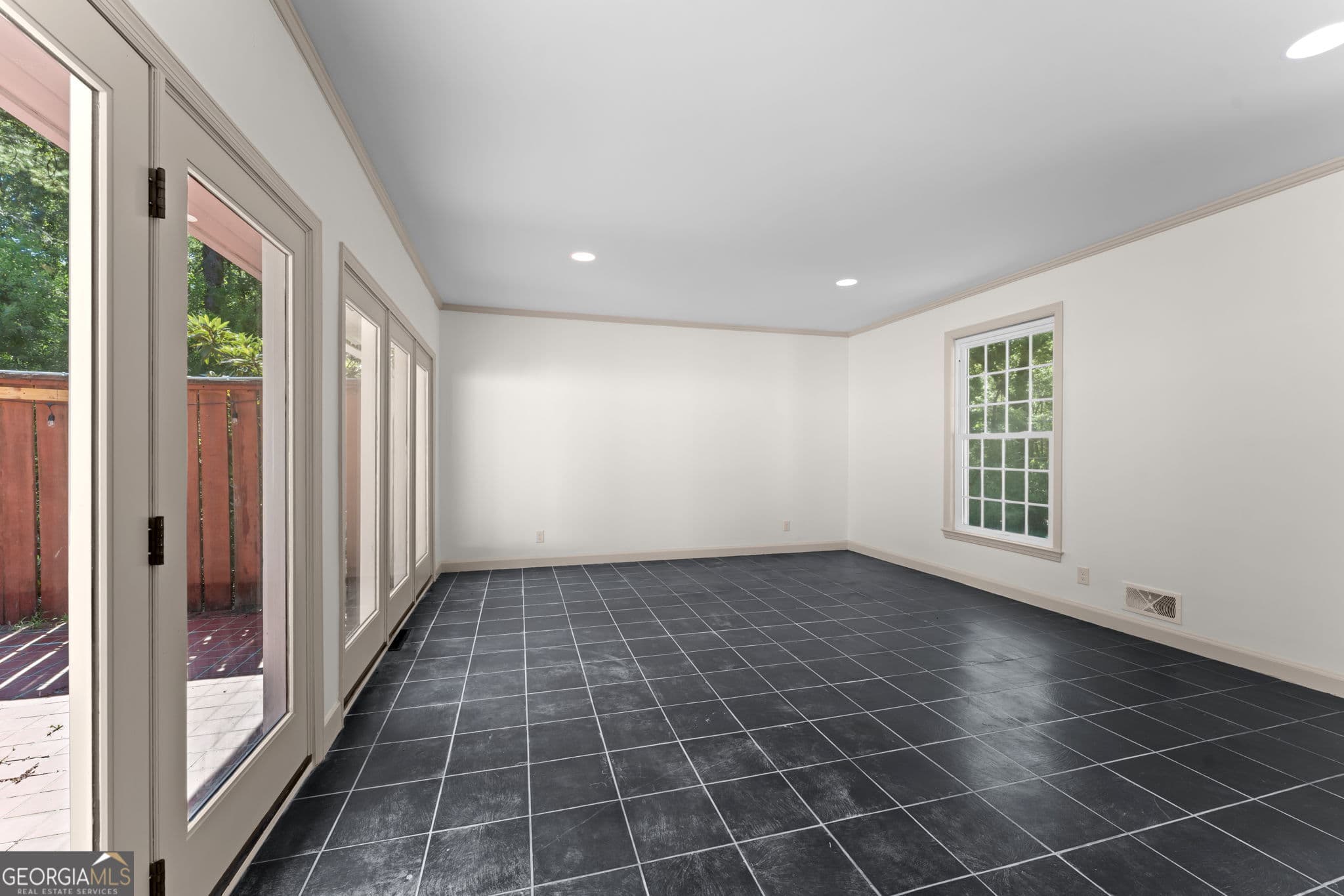 5 bedroom, 4 bathroom, 5,380 sq ft single family residence for sale at 1695 Briarcliff Road, Macon, GA 31211 — photo 10