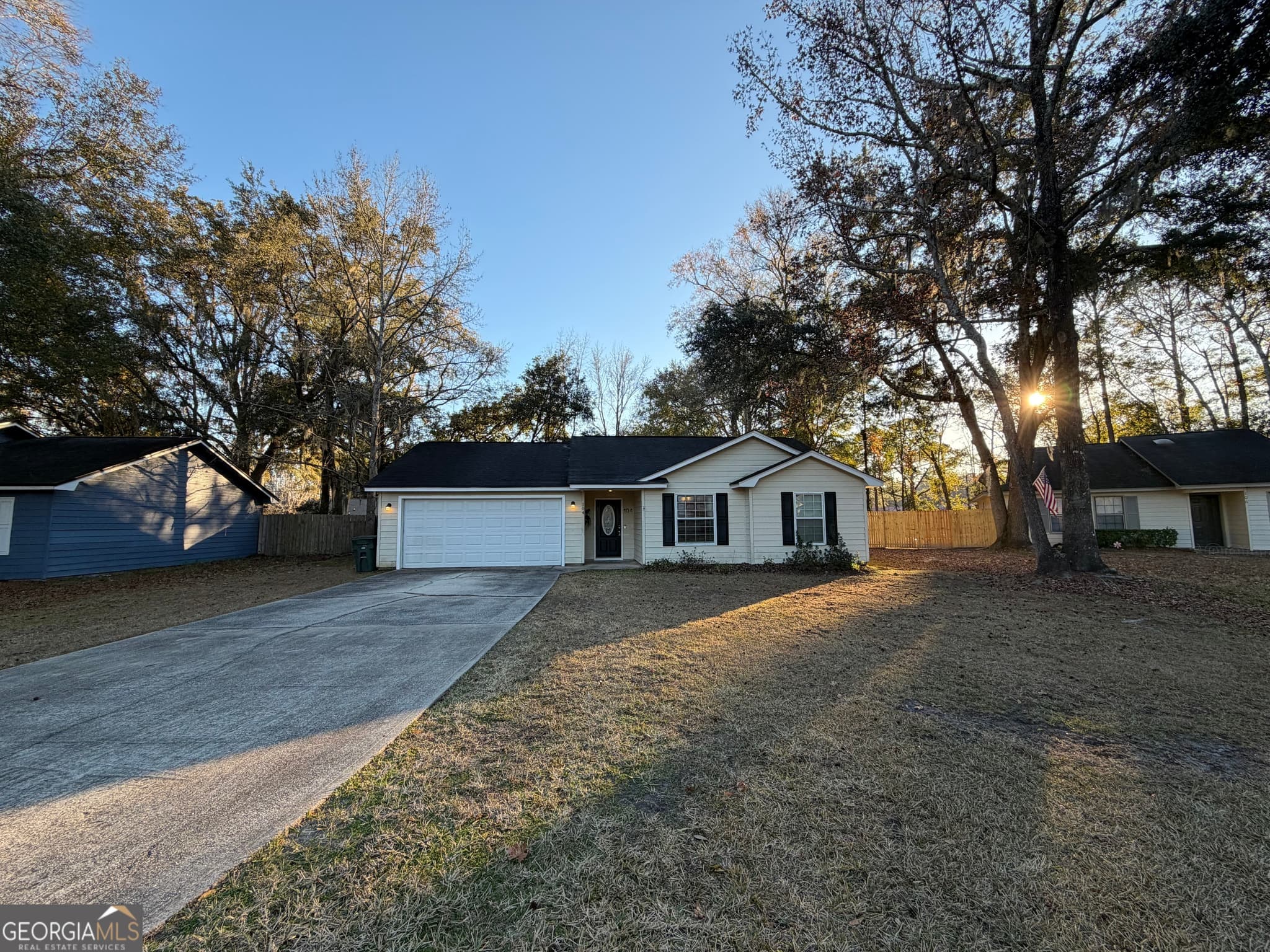 104 Laurel Lane, Kingsland, GA 31548 — most recent listing photo