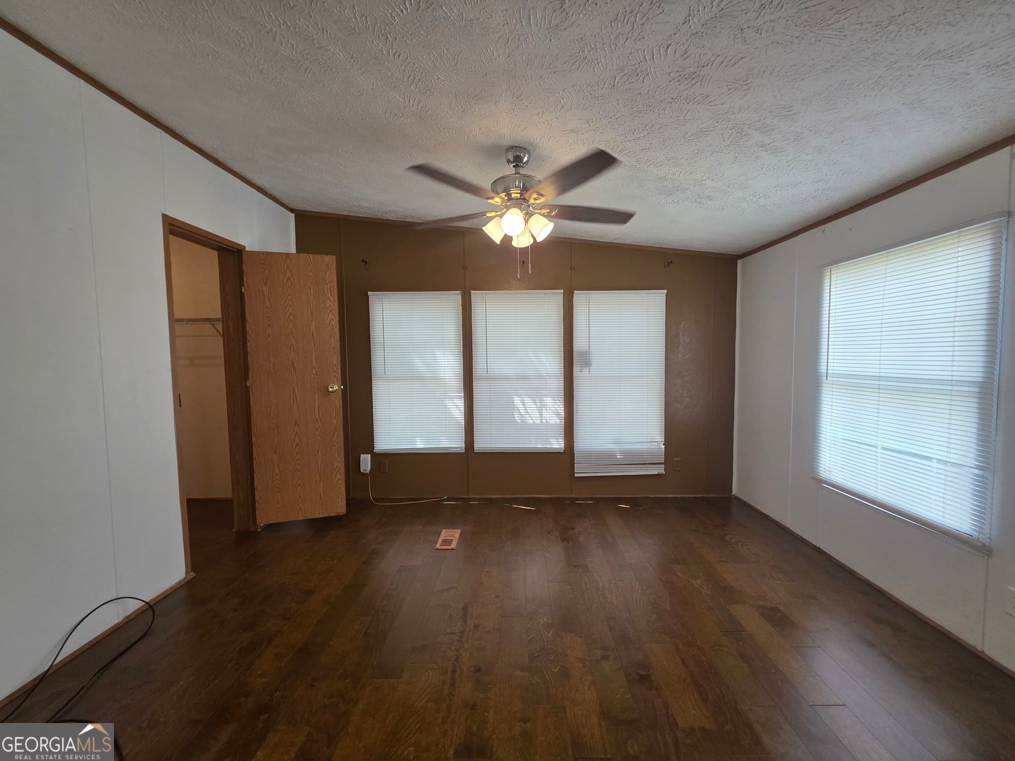 4 bedroom, 2 bathroom, 2,128 sq ft manufactured home,single family residence for sale at 111 Harper Road, Sparta, GA 31087 — photo 8