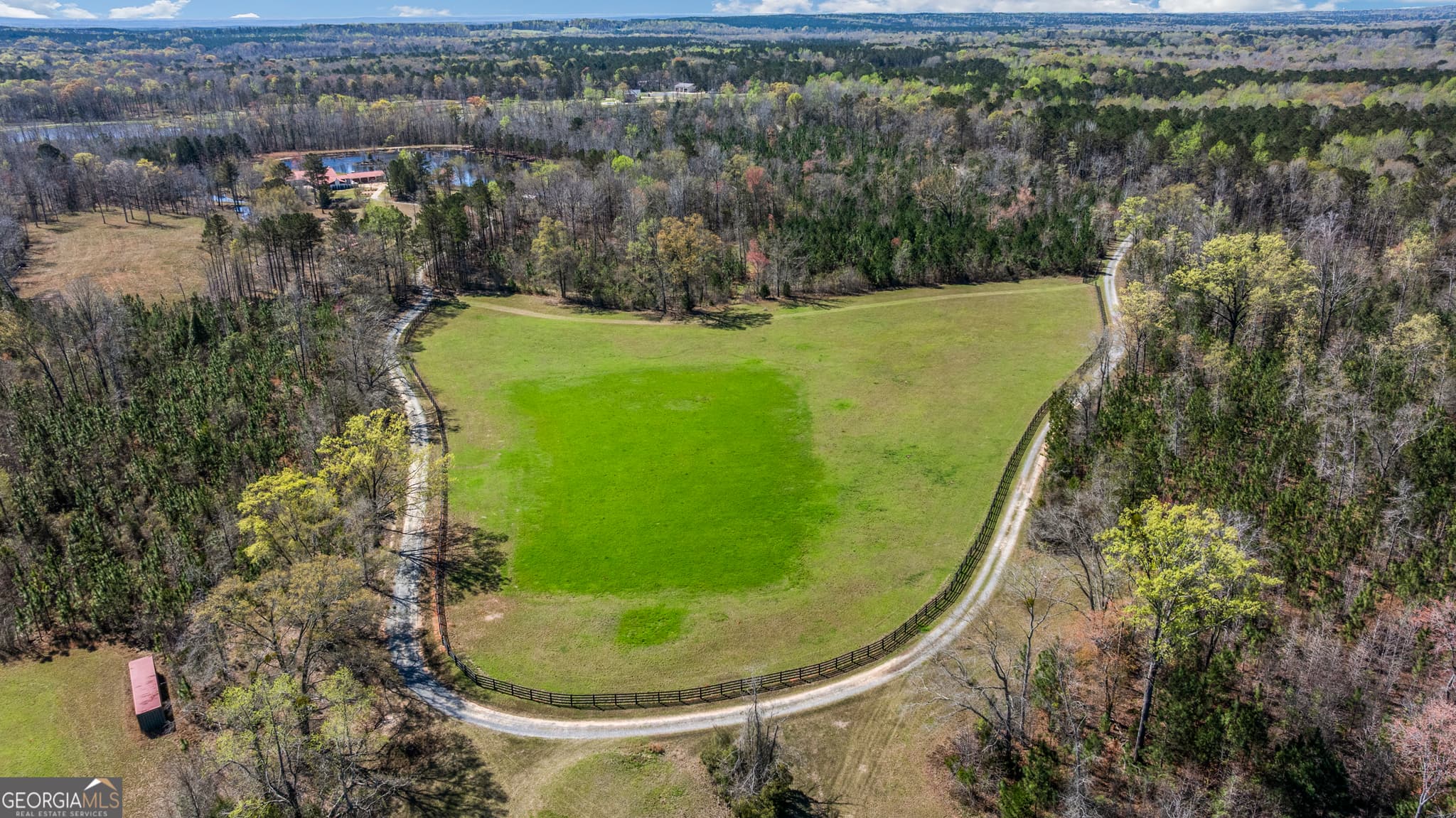 5 bedroom, 3.5 bathroom, 7,263 sq ft farm for sale at 1229 Pierce Road, Waverly Hall, GA 31831 — photo 2
