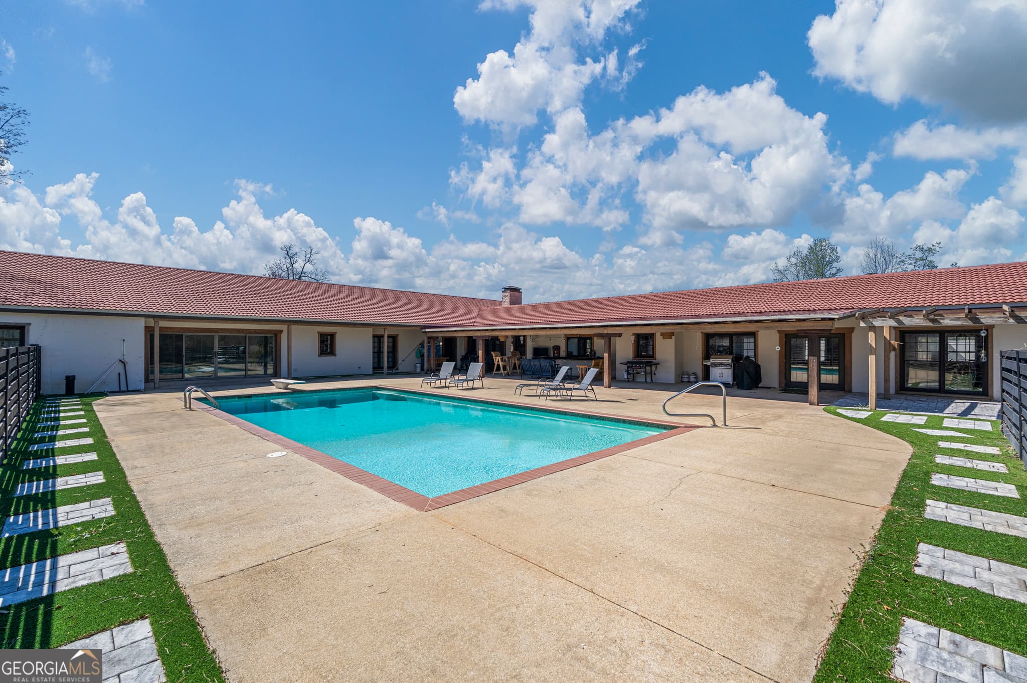 5 bedroom, 3.5 bathroom, 7,263 sq ft farm for sale at 1229 Pierce Road, Waverly Hall, GA 31831 — photo 7
