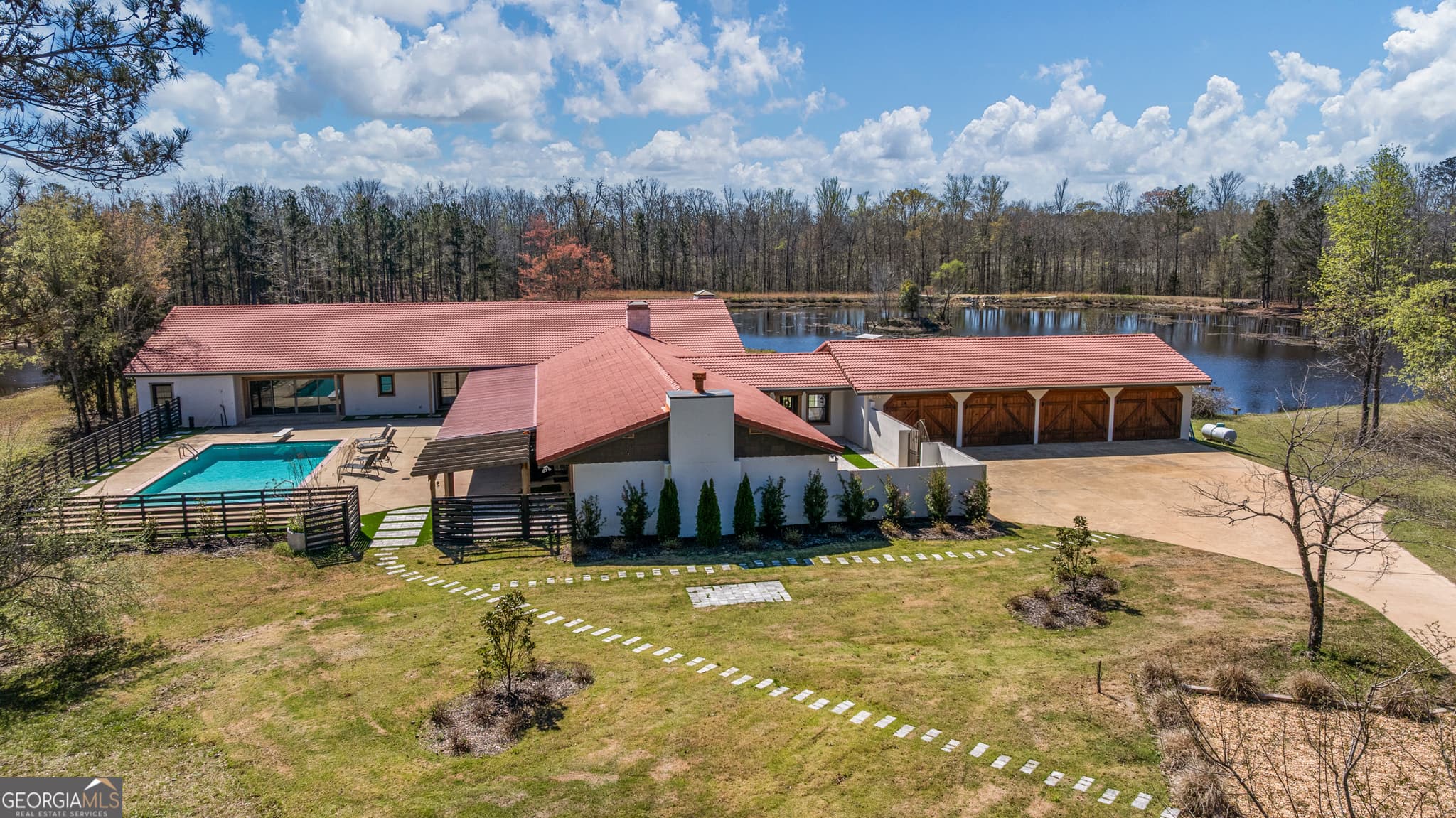 5 bedroom, 3.5 bathroom, 7,263 sq ft farm for sale at 1229 Pierce Road, Waverly Hall, GA 31831