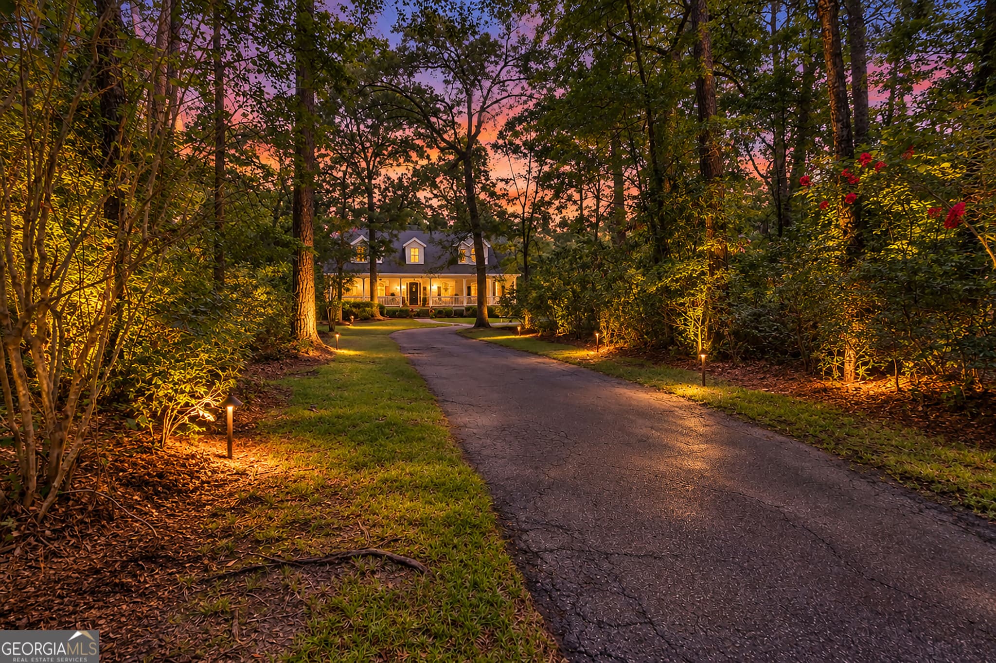 4 bedroom, 5.5 bathroom, 6,468 sq ft single family residence for sale at 233 Buckland Hall Road, Richmond Hill, GA 31324 — photo 3