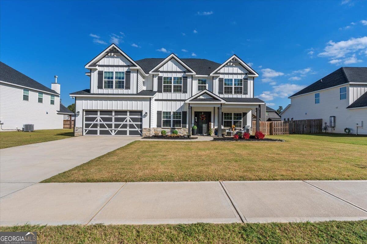 5 bedroom, 3 bathroom single family residence for sale at 876 Kilworth Circle, Grovetown, GA 30813 — photo 1 of 53