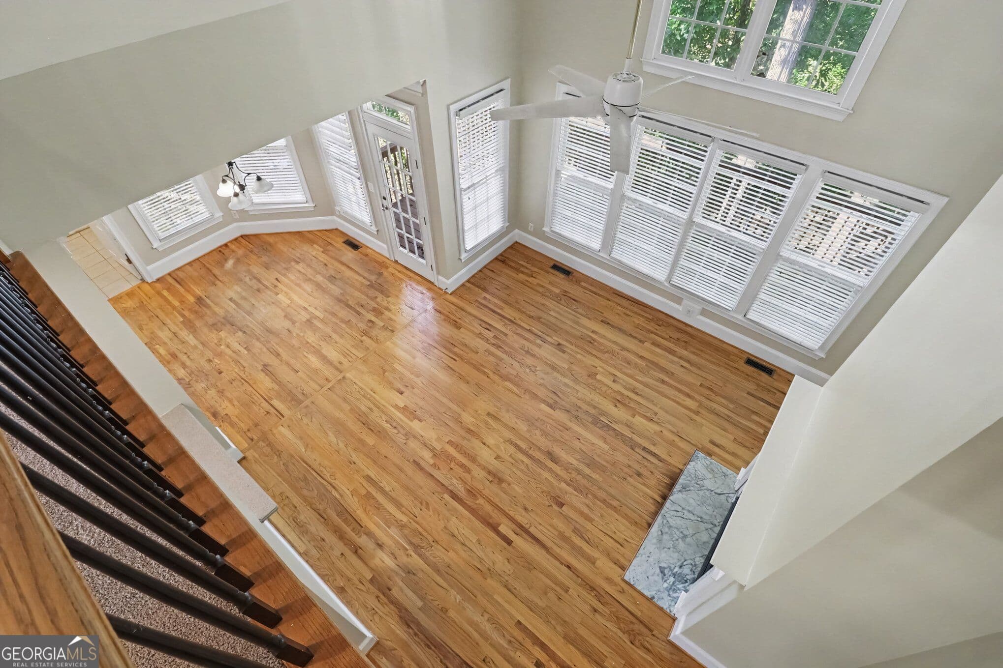 5 bedroom, 3 bathroom, 3,298 sq ft single family residence for sale at 2260 Misty Oaks Drive, Buford, GA 30519 — photo 6