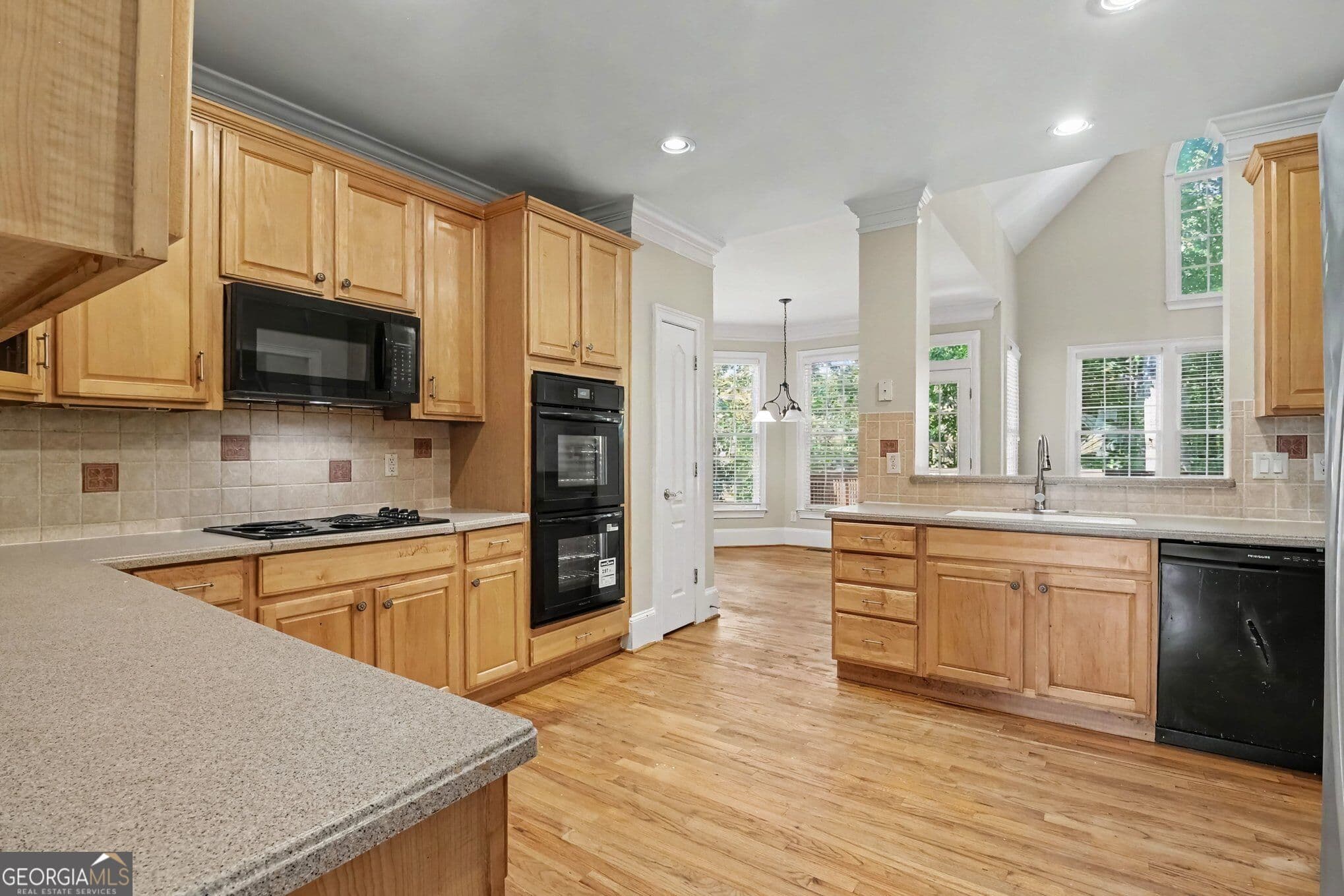 5 bedroom, 3 bathroom, 3,298 sq ft single family residence for sale at 2260 Misty Oaks Drive, Buford, GA 30519 — photo 7