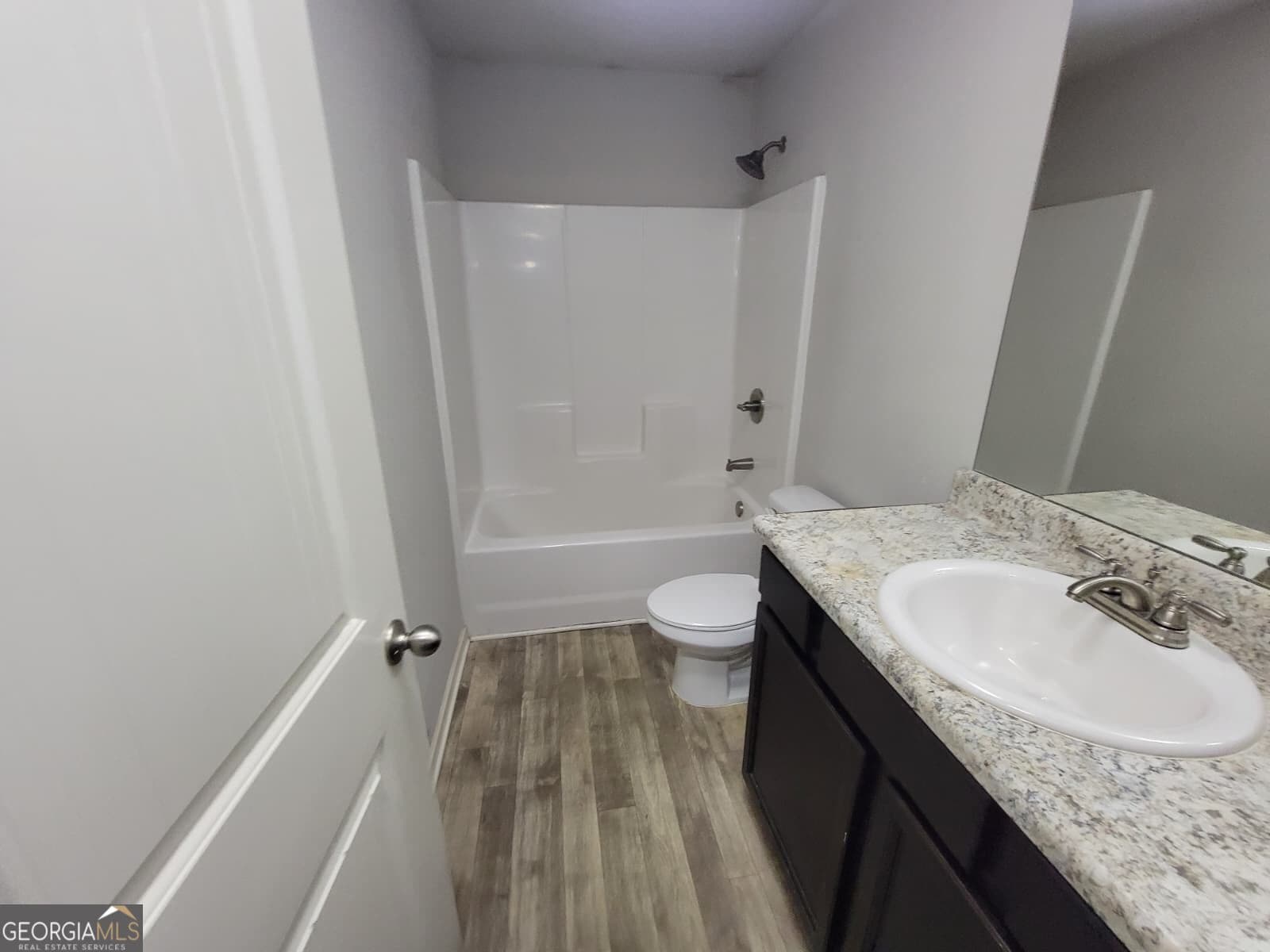 3 bedroom, 2.5 bathroom, 1,740 sq ft single family residence for sale at 6526 Beaver Creek Trail, South Fulton, GA 30349 — photo 6
