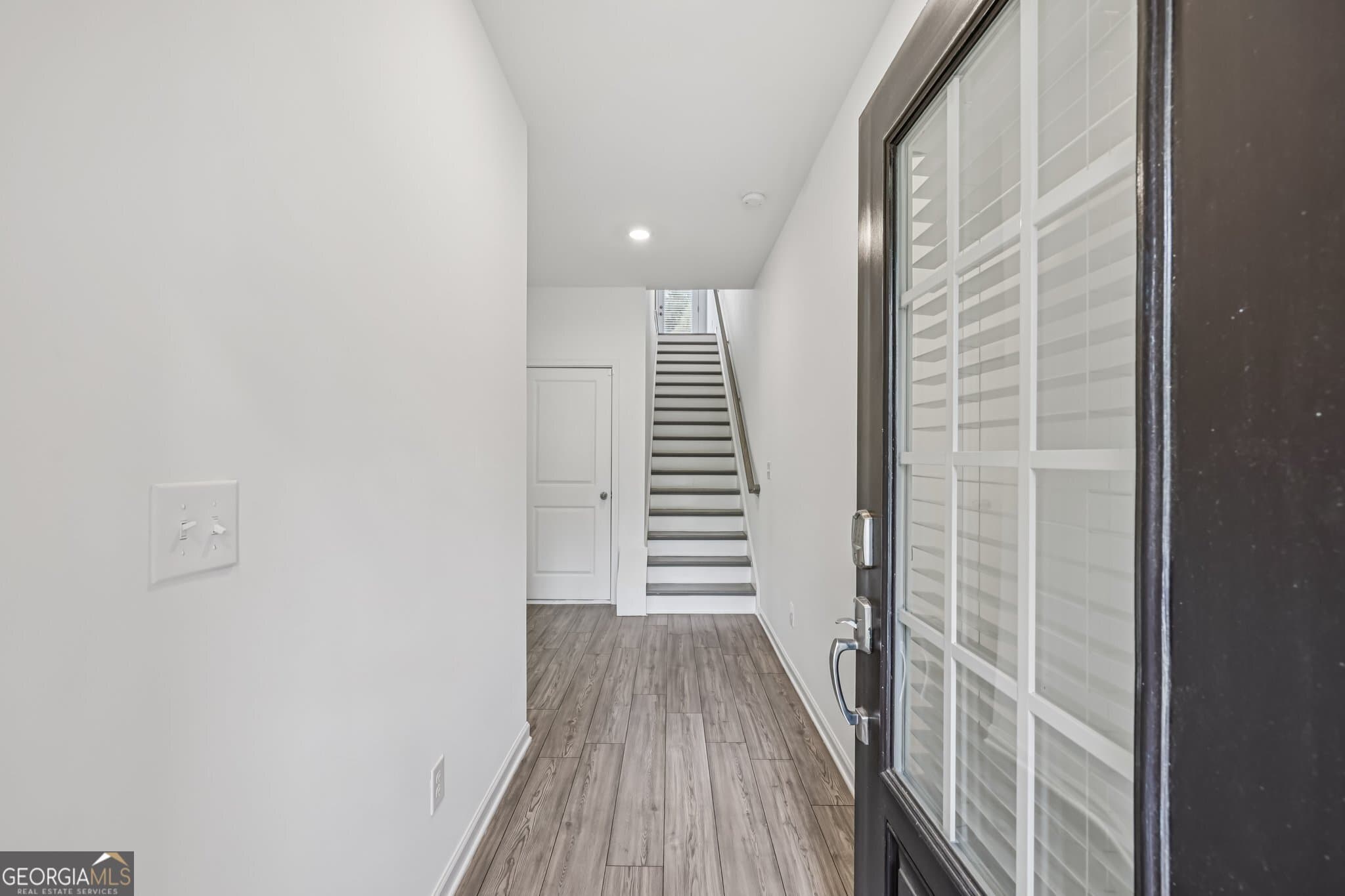 4 bedroom, 3.5 bathroom, 2,267 sq ft townhouse for sale at 377 Danville Avenue, Suwanee, GA 30024 — photo 3