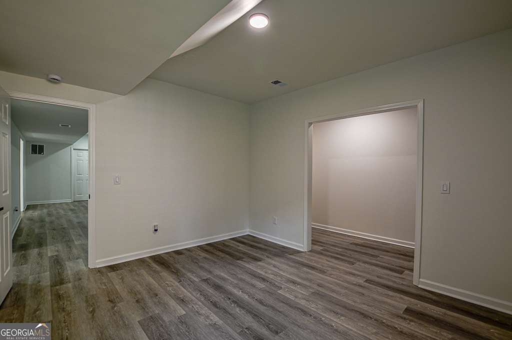 5 bedroom, 3 bathroom, 1,389 sq ft single family residence for rent at 515 ALLENS LANDING Court, Lawrenceville, GA 30045 for $2,800 a month — photo 7