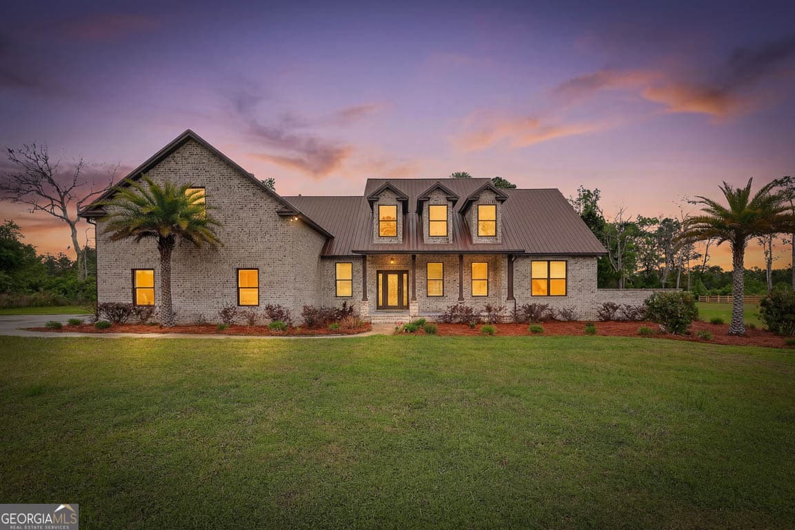 3 bedroom, 2.5 bathroom, 2,942 sq ft single family residence for sale at 211 Sanford Drive, Waverly, GA 31565