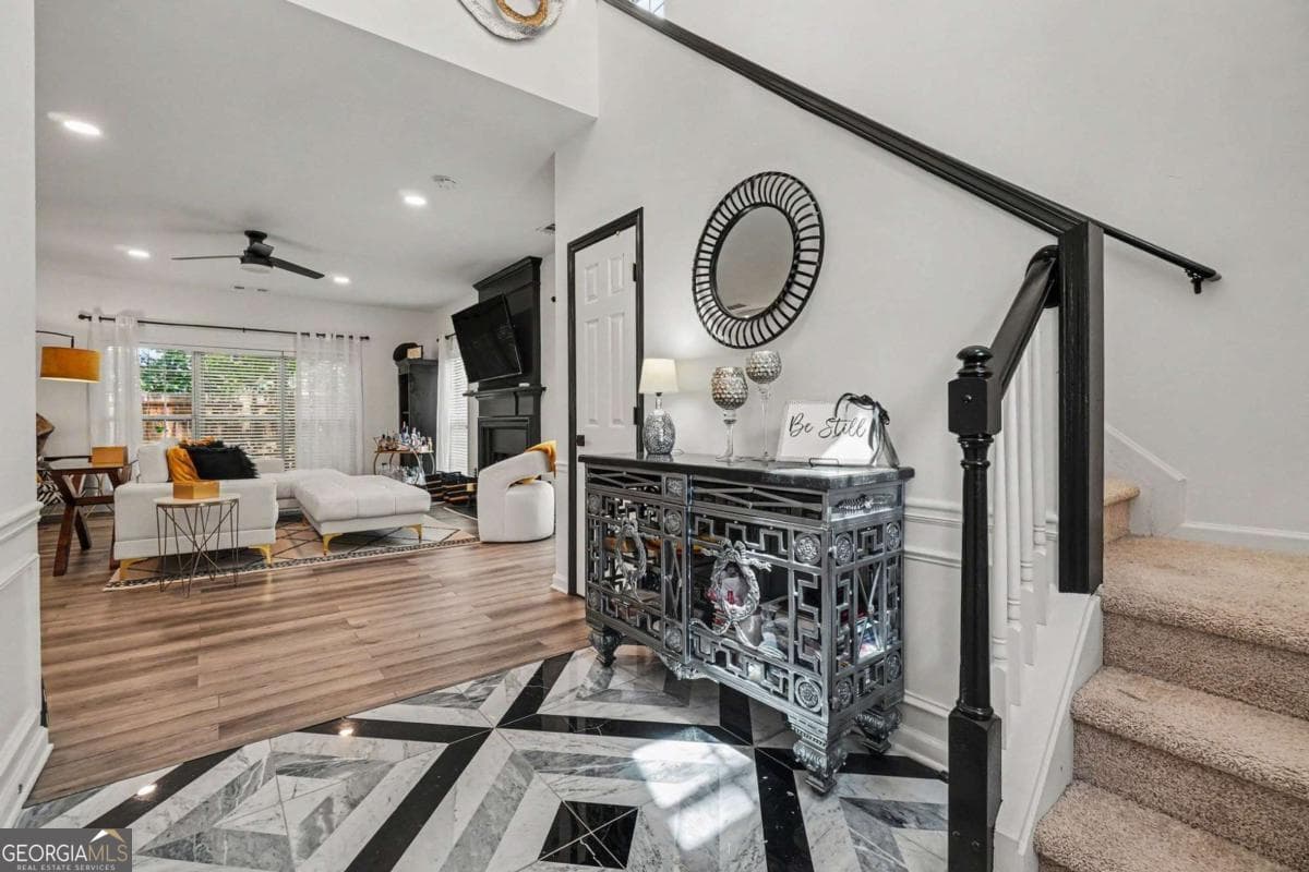 3 bedroom, 2.5 bathroom, 1,978 sq ft single family residence for sale at 2587 Alvecot Circle, Atlanta, GA 30339 — photo 5