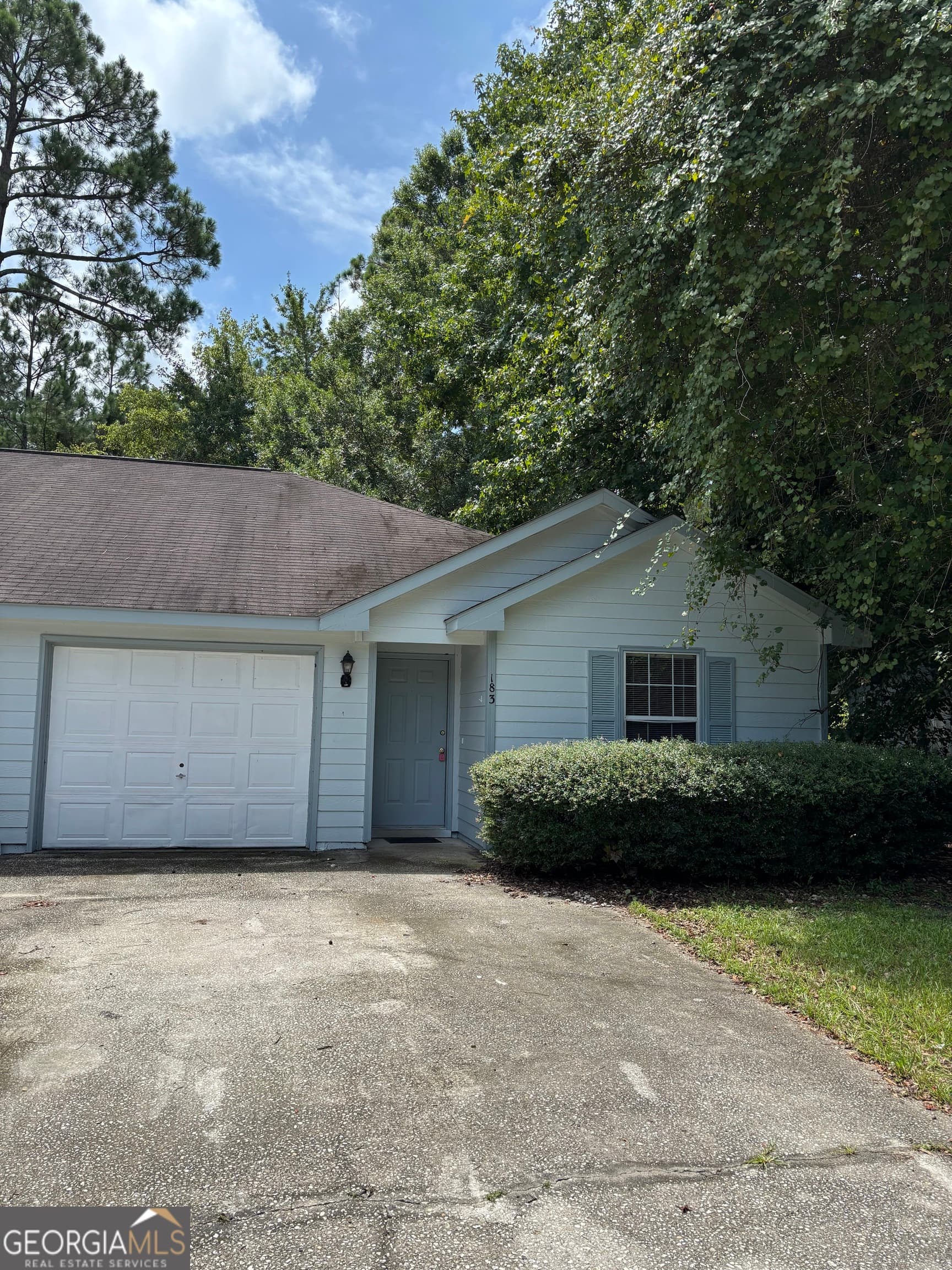 3 bedroom, 2 bathroom, 1,120 sq ft single family residence for rent at 183 Talbot Court, St. Marys, GA 31558 for $1,600 a month — photo 3