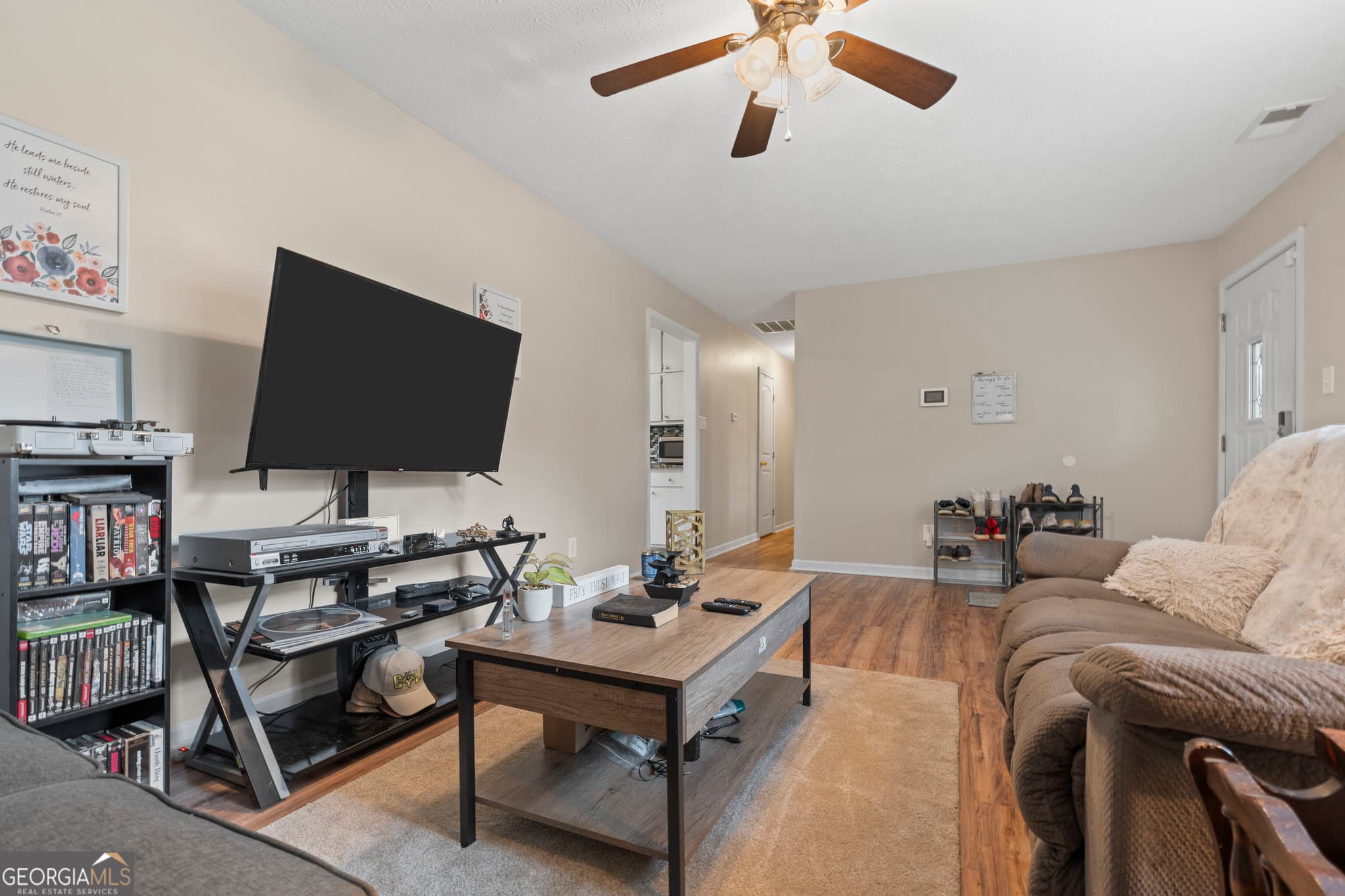 4 bedroom, 3 bathroom, 1,560 sq ft single family residence for sale at 1911 Barnesville Road, Griffin, GA 30224 — photo 8