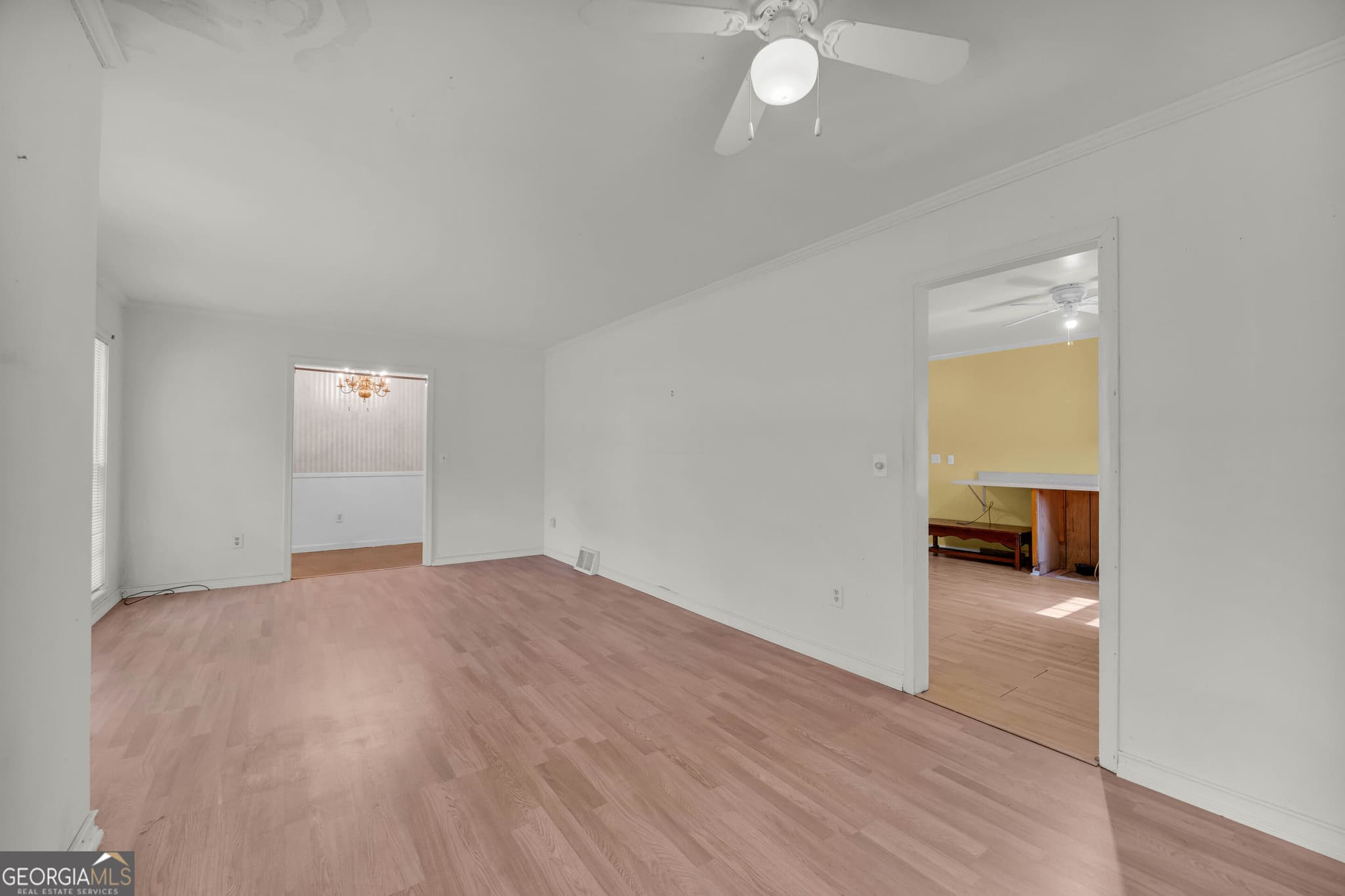3 bedroom, 2 bathroom, 2,119 sq ft single family residence for sale at 123 Gilmer Street, Lavonia, GA 30553 — photo 10