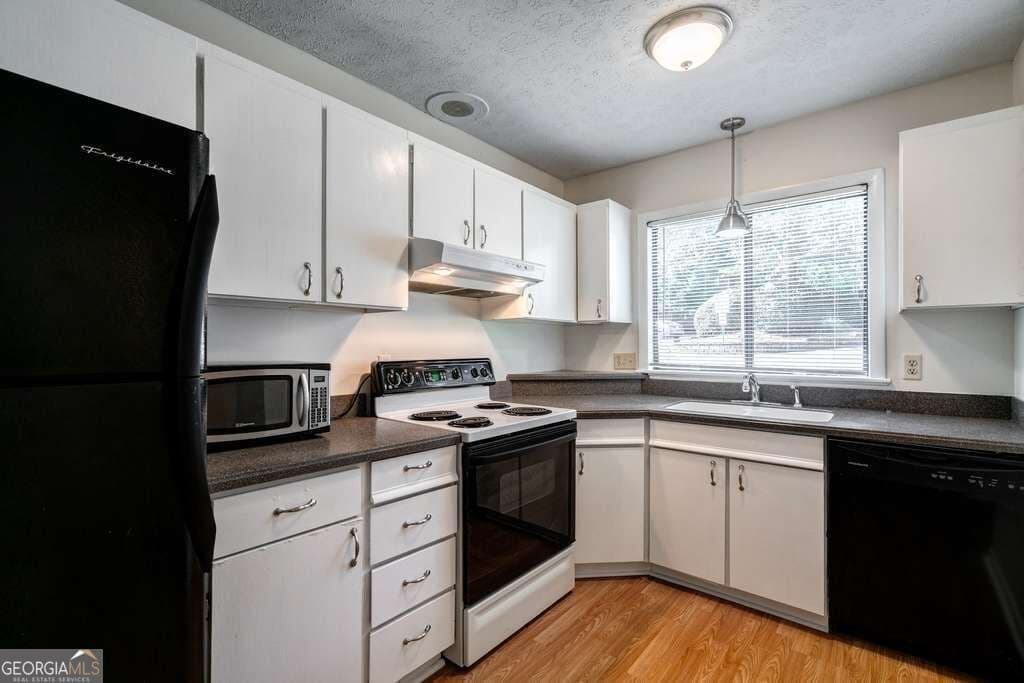 4 bedroom, 2.5 bathroom townhouse for rent at 108 Fernbanks Court, Athens, GA 30605 for $1,700 a month — photo 9