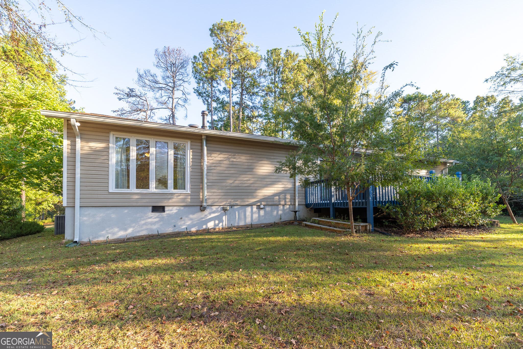 3 bedroom, 2 bathroom, 2,340 sq ft single family residence for sale at 340 River North Boulevard, Macon, GA 31211 — photo 6