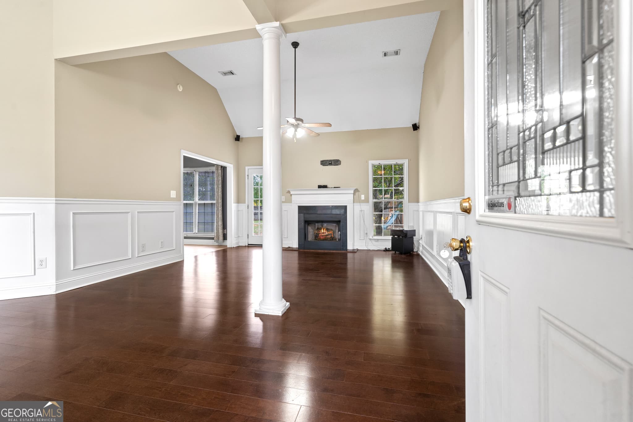 3 bedroom, 2 bathroom, 1,607 sq ft single family residence for sale at 1119 Alma Drive, Macon, GA 31216 — photo 3
