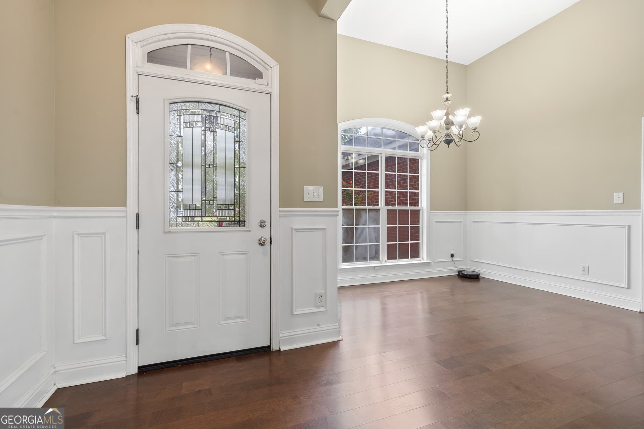 3 bedroom, 2 bathroom, 1,607 sq ft single family residence for sale at 1119 Alma Drive, Macon, GA 31216 — photo 4