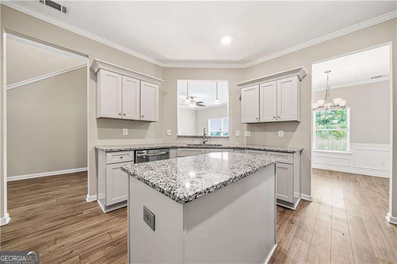 4 bedroom, 2.5 bathroom, 1,866 sq ft single family residence for sale at 321 Melody Lane, Cartersville, GA 30121 — photo 8