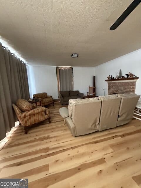 3 bedroom, 2 bathroom, 2,630 sq ft single family residence for sale at 609 Greenwood Street, Barnesville, GA 30204 — photo 4
