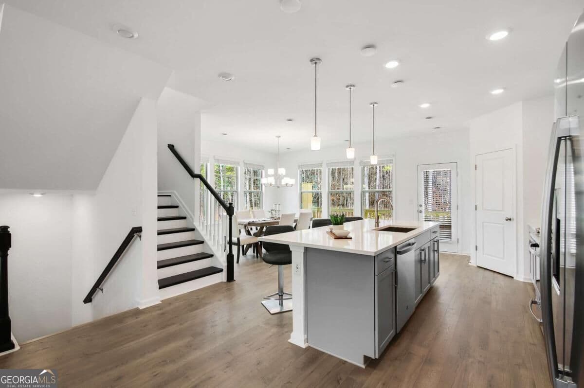 4 bedroom, 3.5 bathroom, 2,430 sq ft townhouse for rent at 1427 Halstead Place 1427, Suwanee, GA 30024 for $3,195 a month — photo 3
