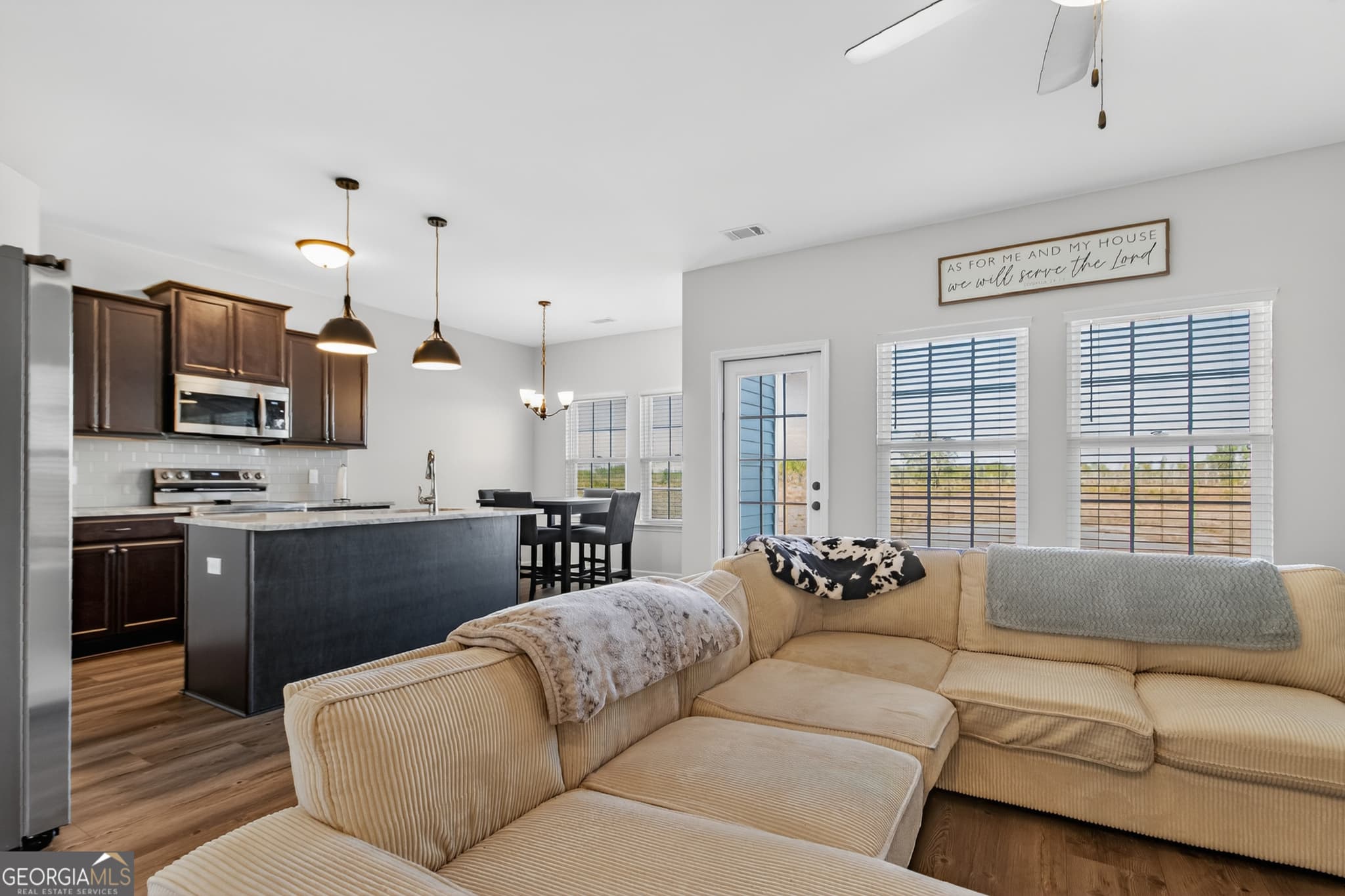 3 bedroom, 2 bathroom, 1,380 sq ft single family residence for sale at 1879 Arnold Drive, Allenhurst, GA 31301 — photo 6