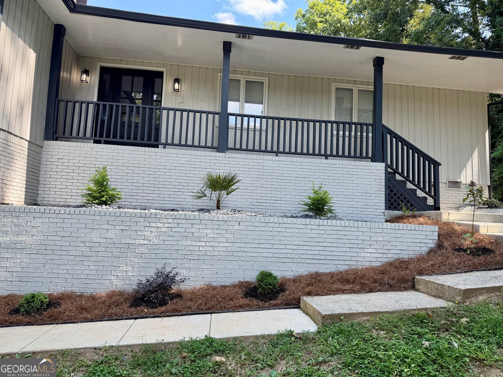 3 bedroom, 2 bathroom, 200 sq ft single family residence for sale at 8986 Mandarin Drive, Jonesboro, GA 30236 — photo 6