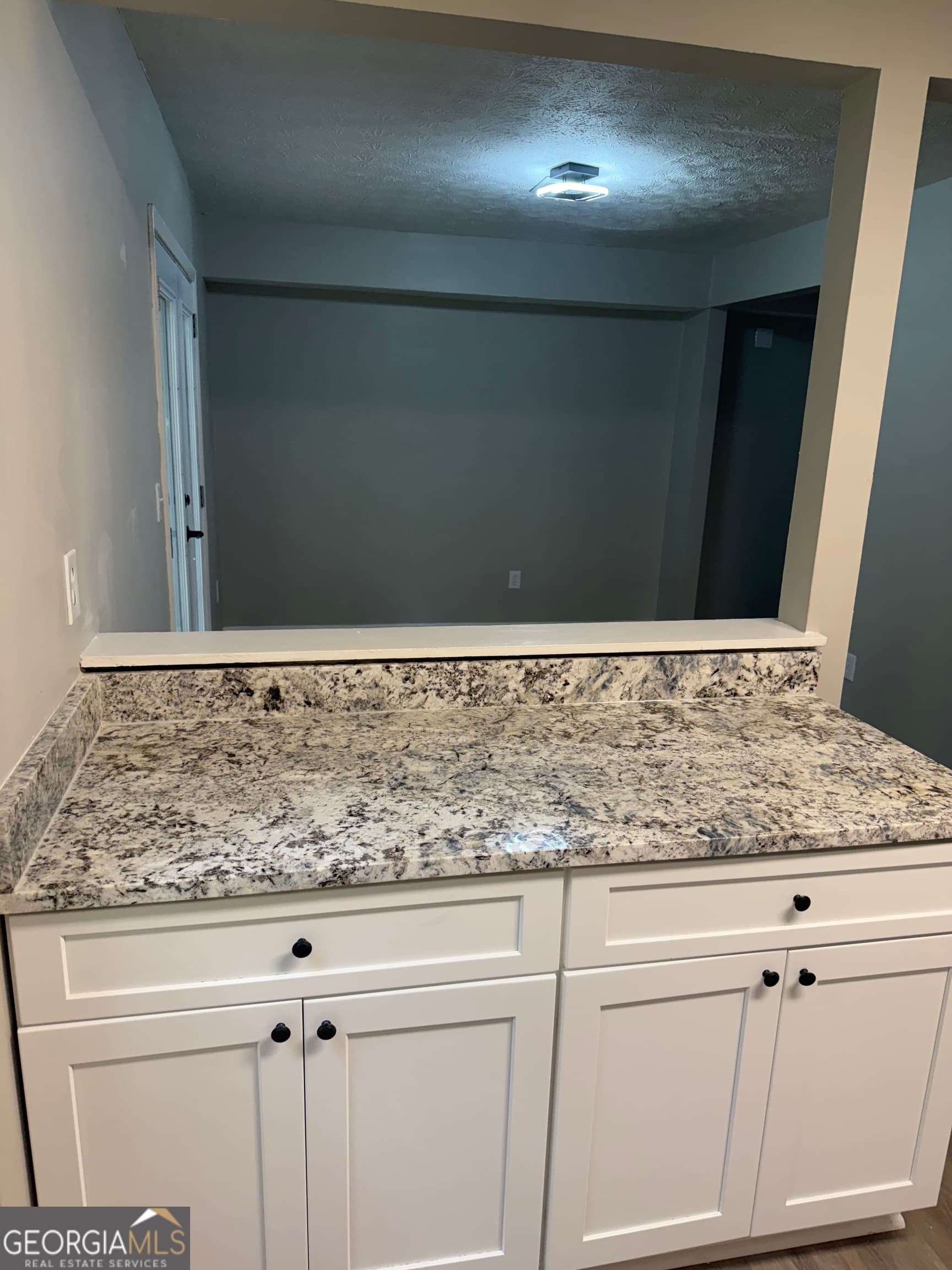 3 bedroom, 2.5 bathroom, 1,392 sq ft single family residence for rent at 1297 Old Countryside Circle, Stone Mountain, GA 30083 for $1,750 a month — photo 6