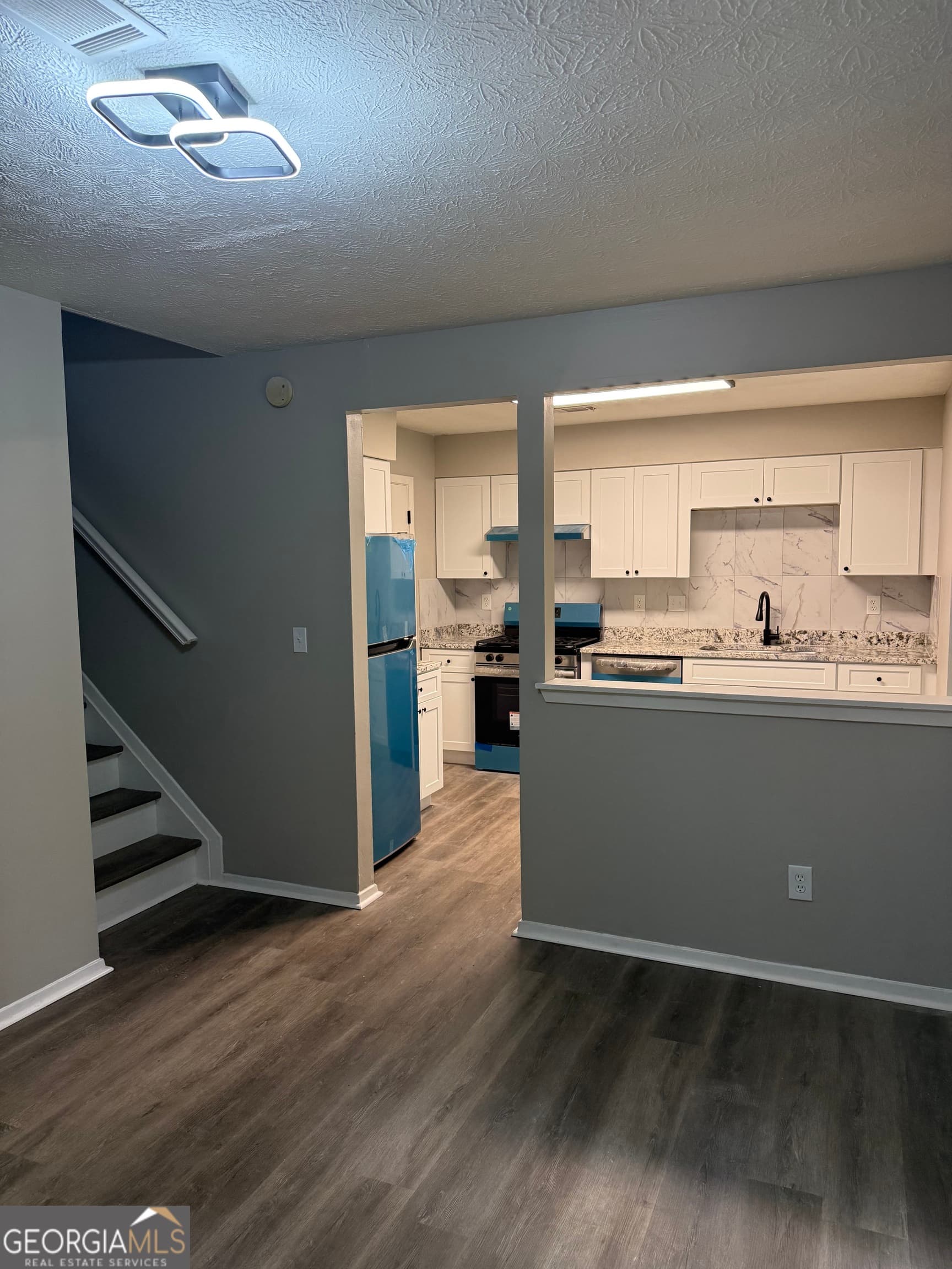 3 bedroom, 2.5 bathroom, 1,392 sq ft single family residence for rent at 1297 Old Countryside Circle, Stone Mountain, GA 30083 for $1,750 a month — photo 9