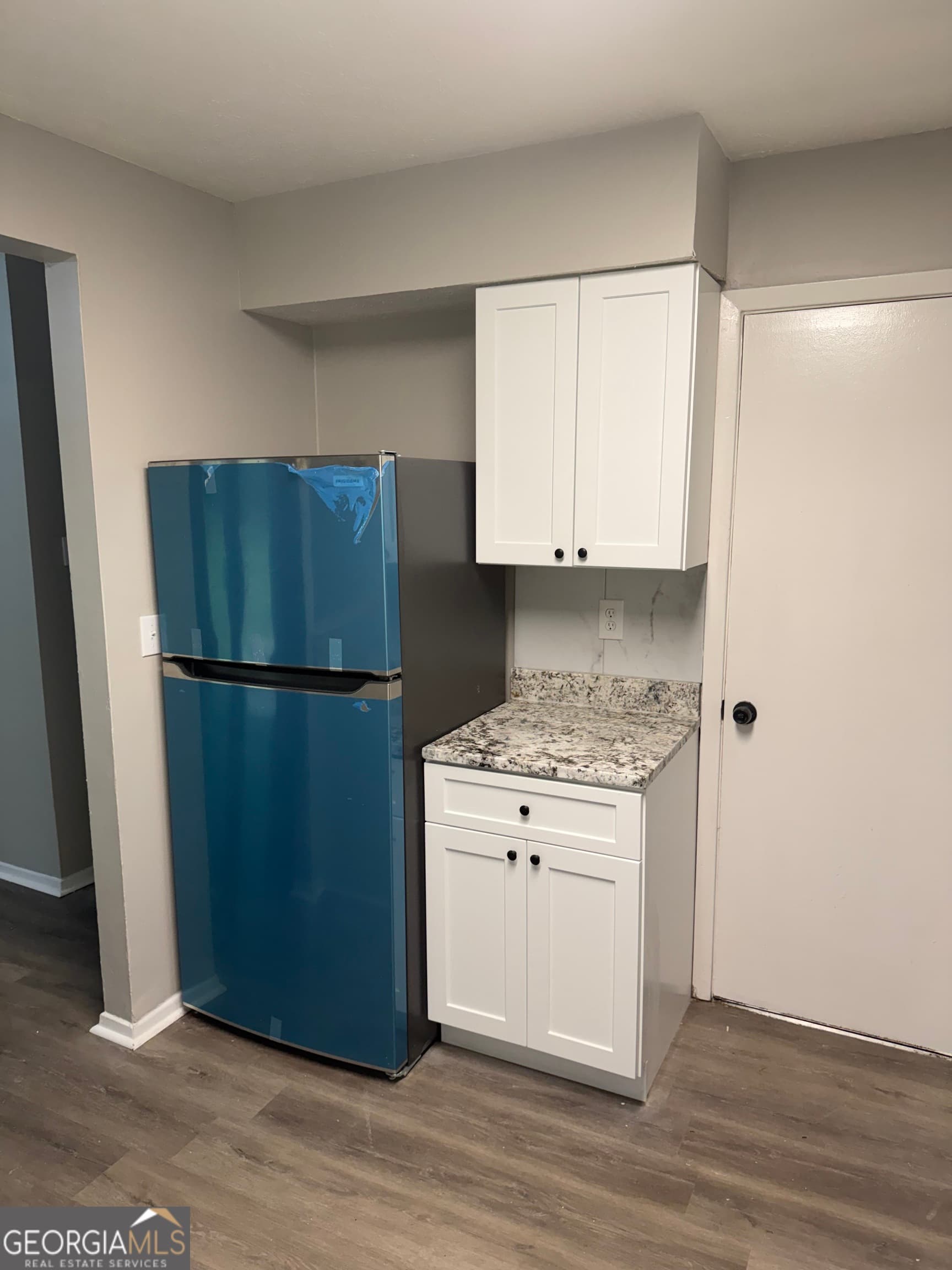 3 bedroom, 2.5 bathroom, 1,392 sq ft single family residence for rent at 1297 Old Countryside Circle, Stone Mountain, GA 30083 for $1,750 a month — photo 8