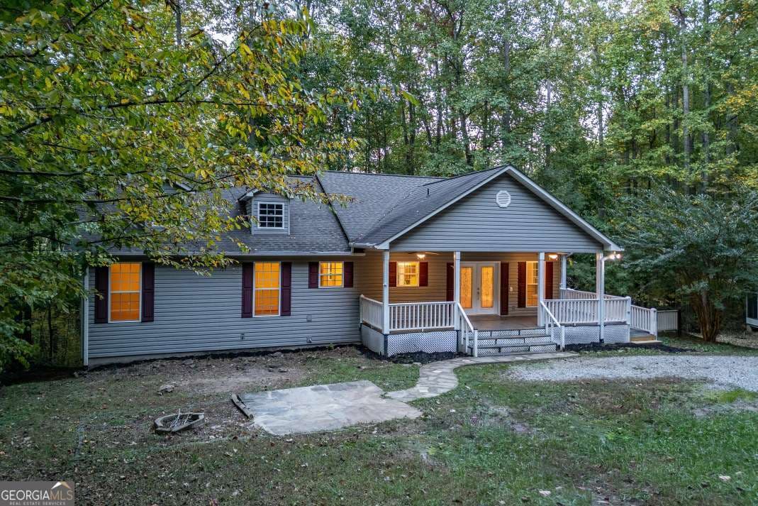 3 bedroom, 2.5 bathroom, 3,808 sq ft single family residence for sale at 7 Spring Road, Blairsville, GA 30512 — photo 2