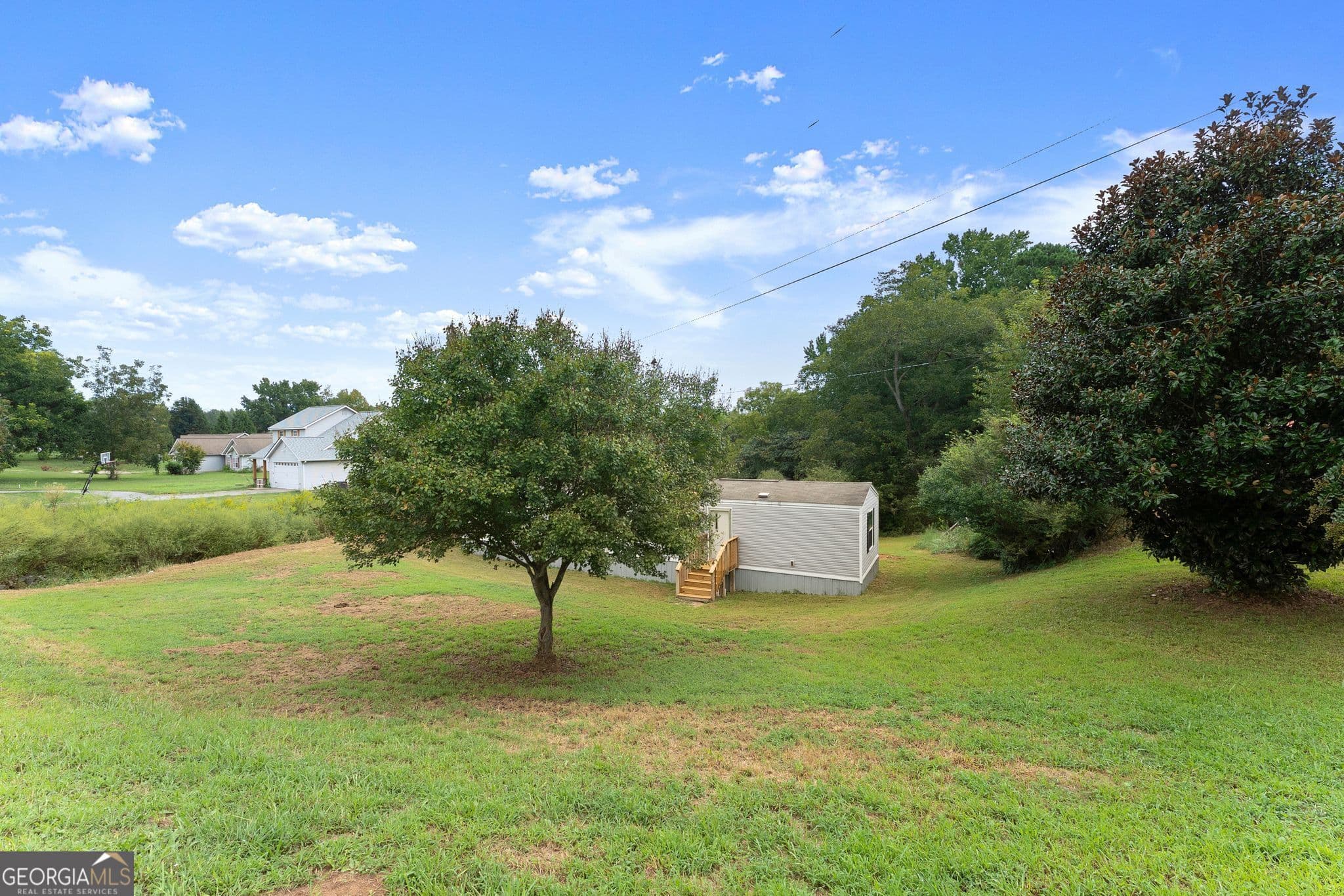 2 bedroom, 2 bathroom, 840 sq ft manufactured home,single family residence for sale at 735 Holiness Campground Road, Cleveland, GA 30528 — photo 5