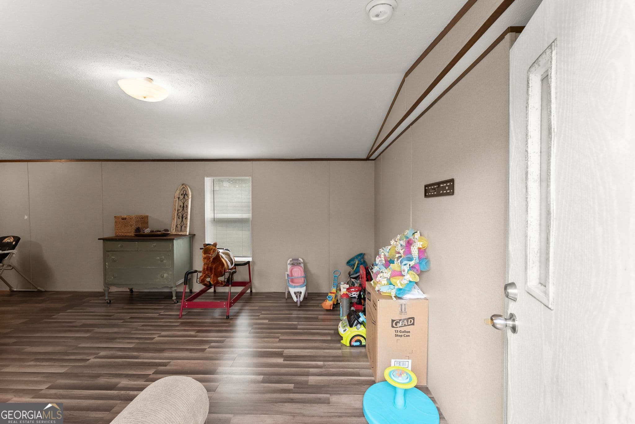 2 bedroom, 2 bathroom, 840 sq ft manufactured home,single family residence for sale at 735 Holiness Campground Road, Cleveland, GA 30528 — photo 9