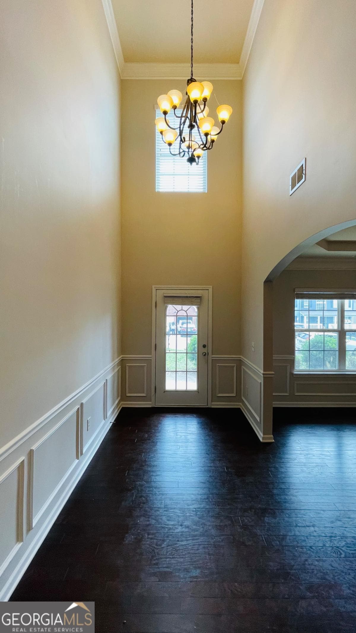 4 bedroom, 3.5 bathroom, 3,164 sq ft single family residence for sale at 1673 Wilson Manor Circle, Lawrenceville, GA 30045 — photo 2