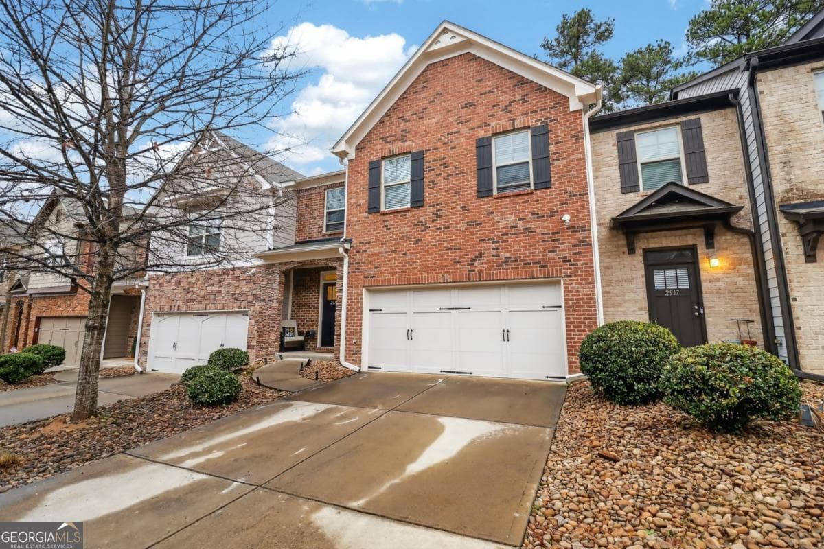 3 bedroom, 2.5 bathroom, 1,938 sq ft single family residence for sale at 2927 Mell Rise Way, Snellville, GA 30078 — photo 2