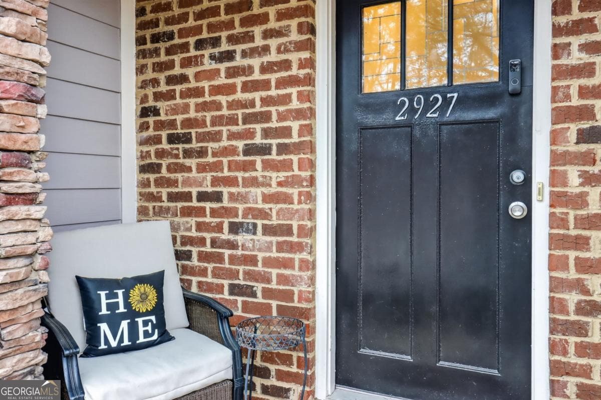 3 bedroom, 2.5 bathroom, 1,938 sq ft single family residence for sale at 2927 Mell Rise Way, Snellville, GA 30078 — photo 6