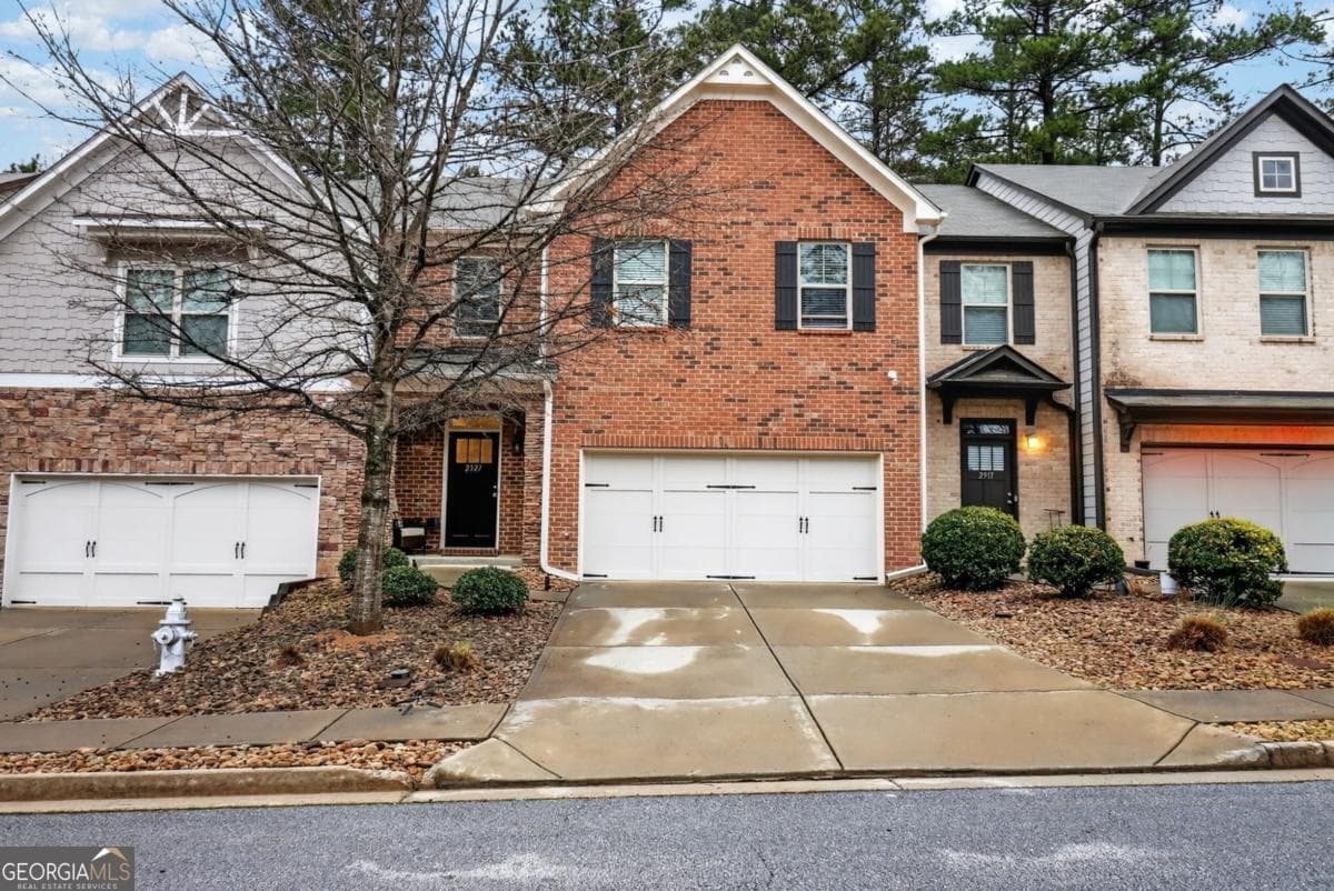 3 bedroom, 2.5 bathroom, 1,938 sq ft single family residence for sale at 2927 Mell Rise Way, Snellville, GA 30078 — photo 4