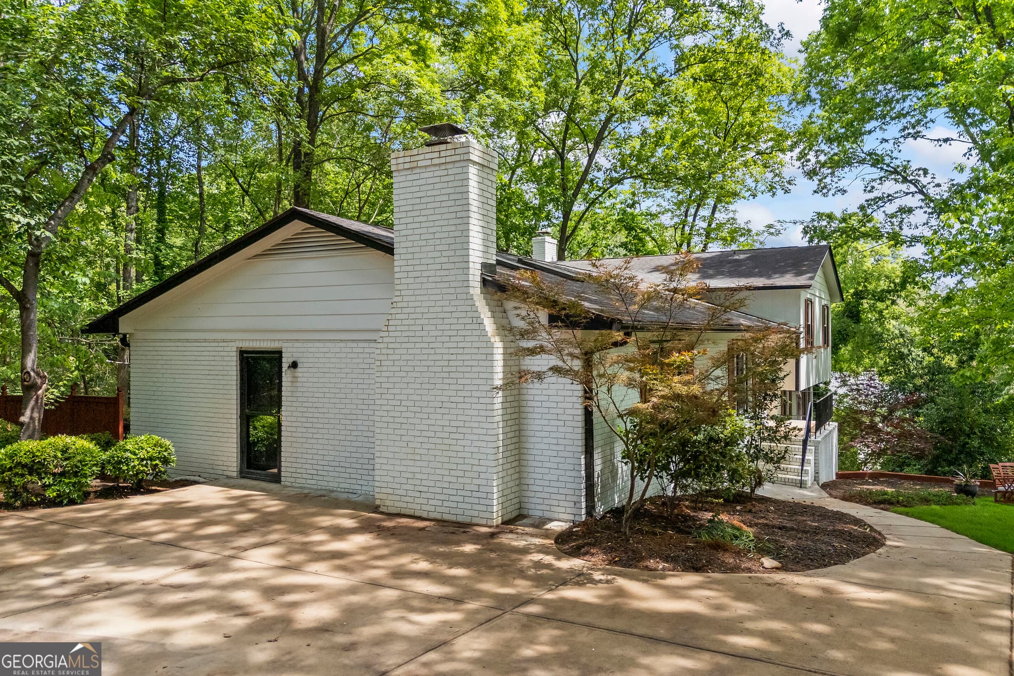 4 bedroom, 3 bathroom, 3,879 sq ft single family residence for rent at 125 Terrell Drive, Athens, GA 30606 for $5,000 a month — photo 7