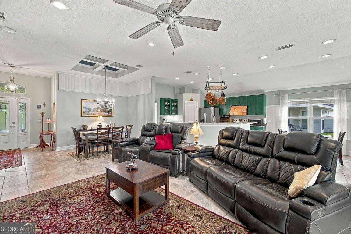 3 bedroom, 2 bathroom, 2,194 sq ft single family residence for sale at 162 Majestic Oaks Drive, Brunswick, GA 31523 — photo 10