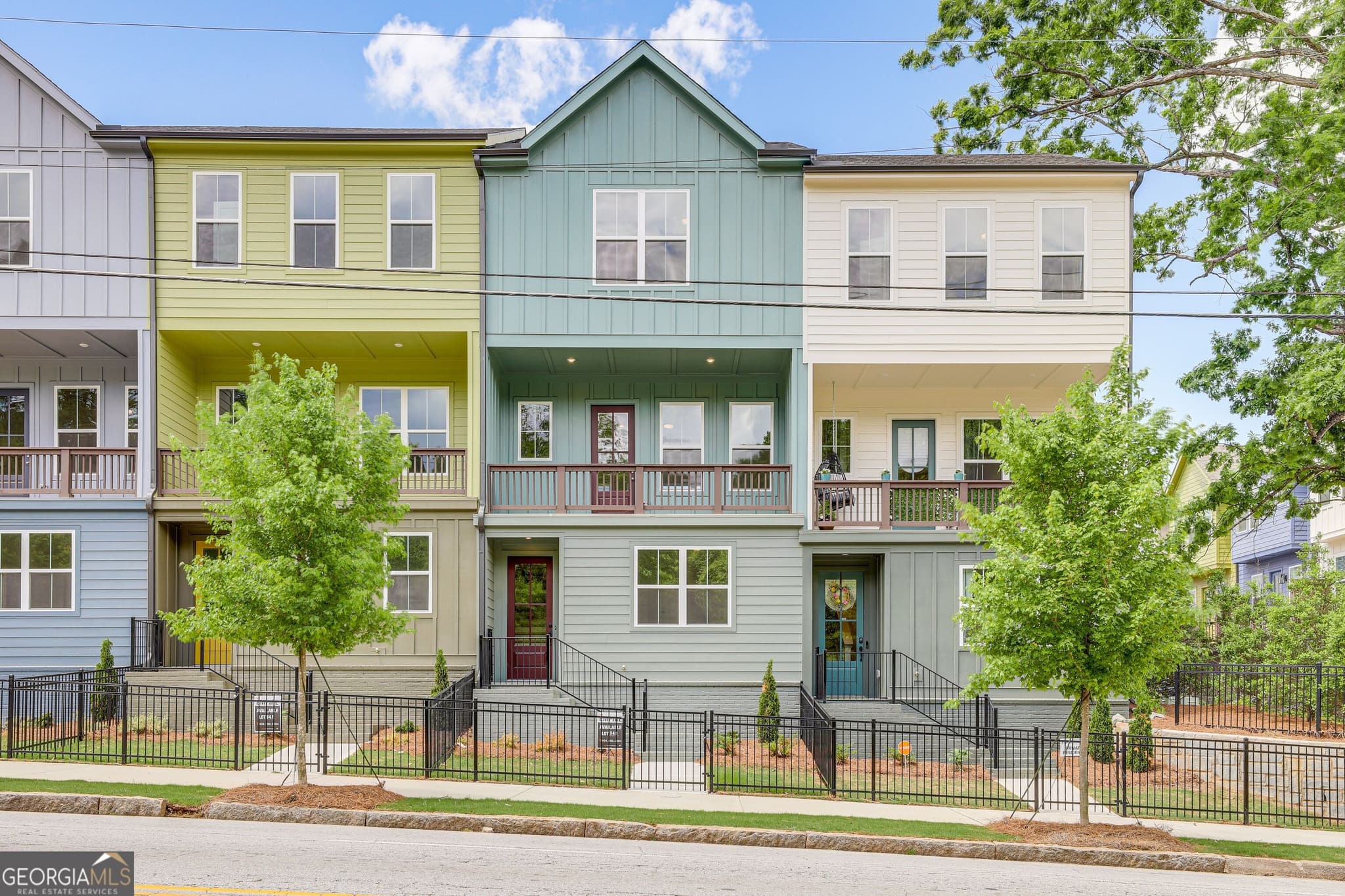 3 bedroom, 3 bathroom townhouse for rent at 1390 Cozy Circle, Atlanta, GA 30326 for $3,000 a month — photo 1 of 1