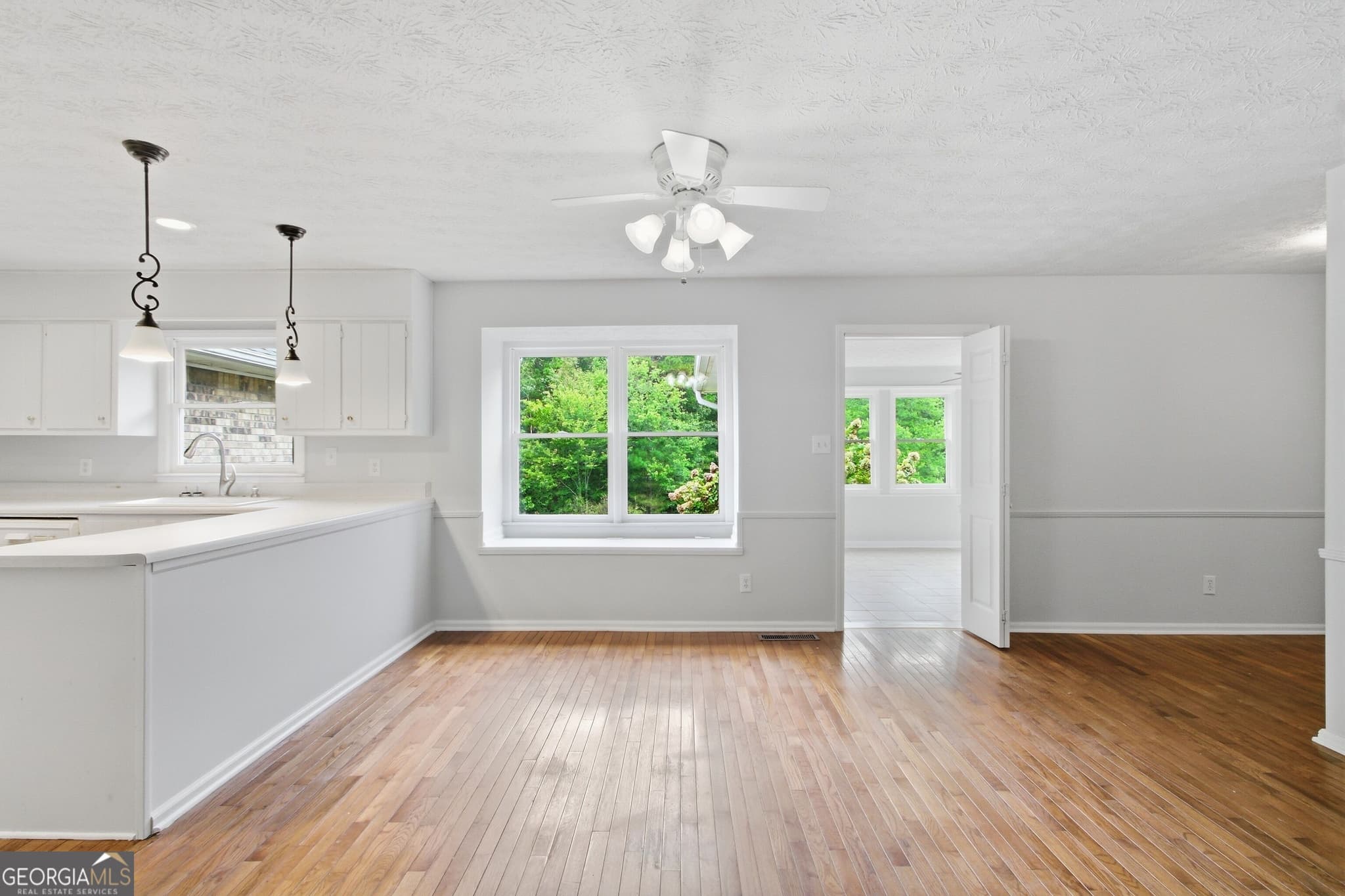 3 bedroom, 2 bathroom, 2,145 sq ft single family residence for sale at 552 Rich Davis Road, Hiram, GA 30141 — photo 8