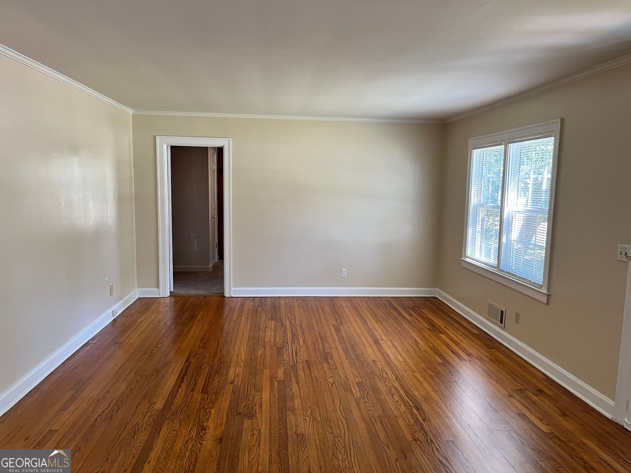 3 bedroom, 1 bathroom, 1,110 sq ft single family residence for rent at 16 Ozmore Street, Newnan, GA 30263 for $1,495 a month — photo 5
